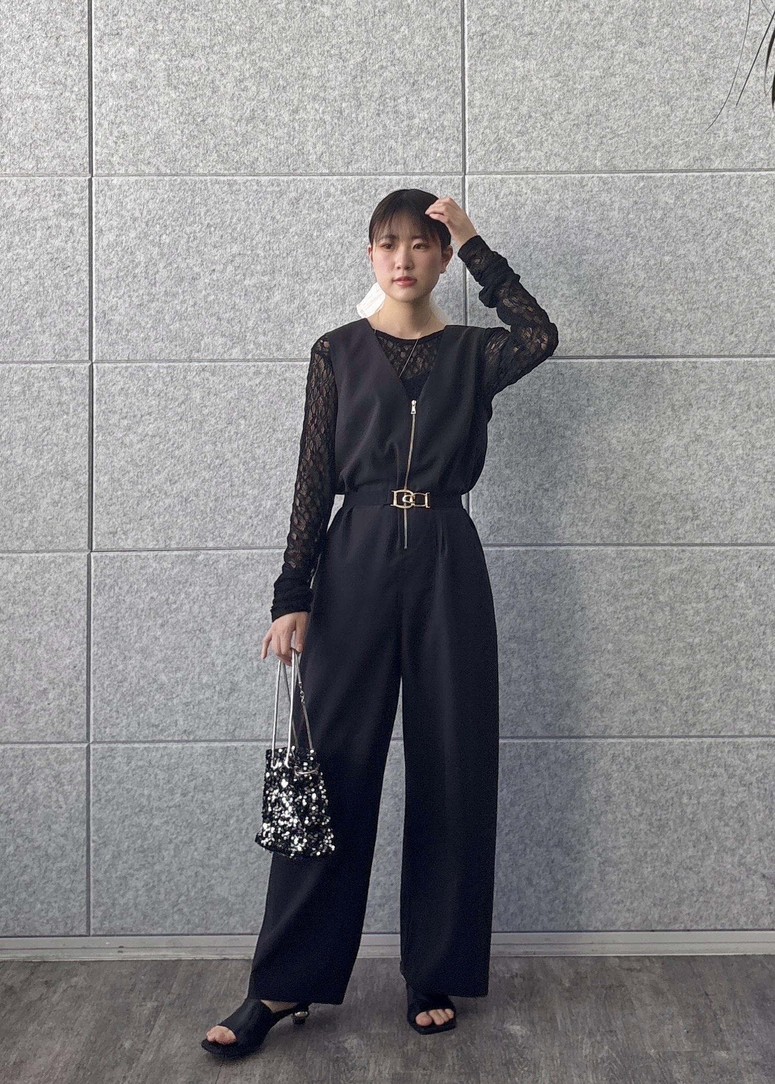 Renoさんの「INDIVI｜【一部店舗限定】バックオープンレースカットソー」を使ったコーディネート