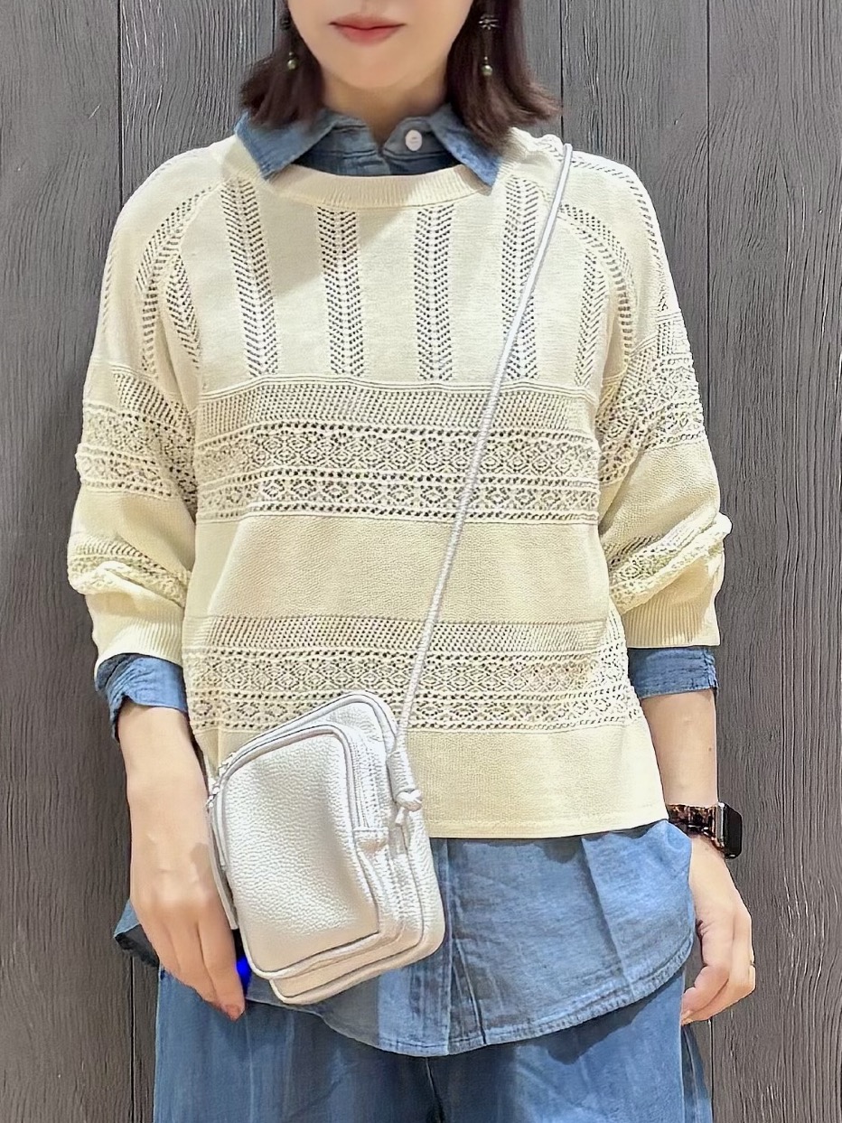 meiさんの「SHOO･LA･RUE｜【綿100%/UV/S-LL/体型カバー】優しく透ける 柔らかシアーデニムシャツ」を使ったコーディネート