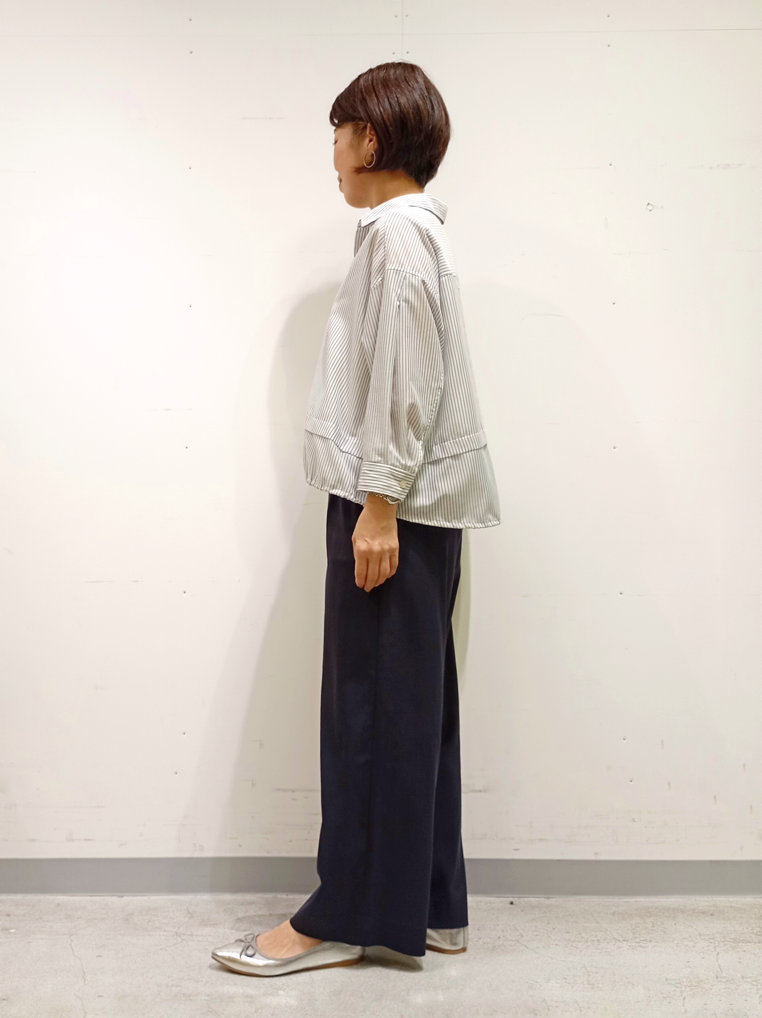 Kさんの「INDIVI｜【接触冷感／洗える／2WAY】ドロスト付 シアーシャンブレーシャツ」を使ったコーディネート