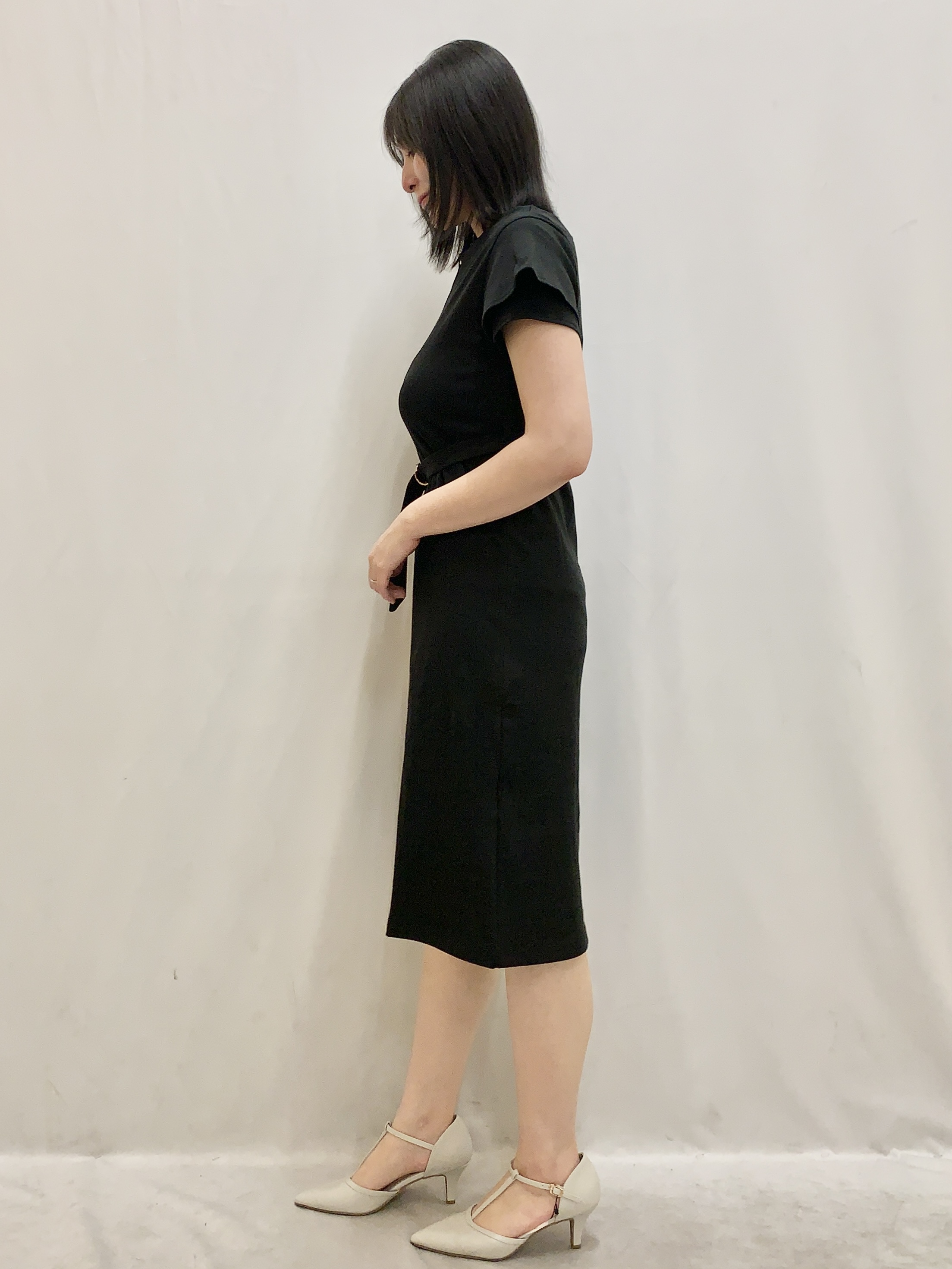 kasumiさんの「index｜【接触冷感／UVケア】Iラインフレアスリーブワンピース《洗濯機OK／XS～3L／6col》」を使ったコーディネート