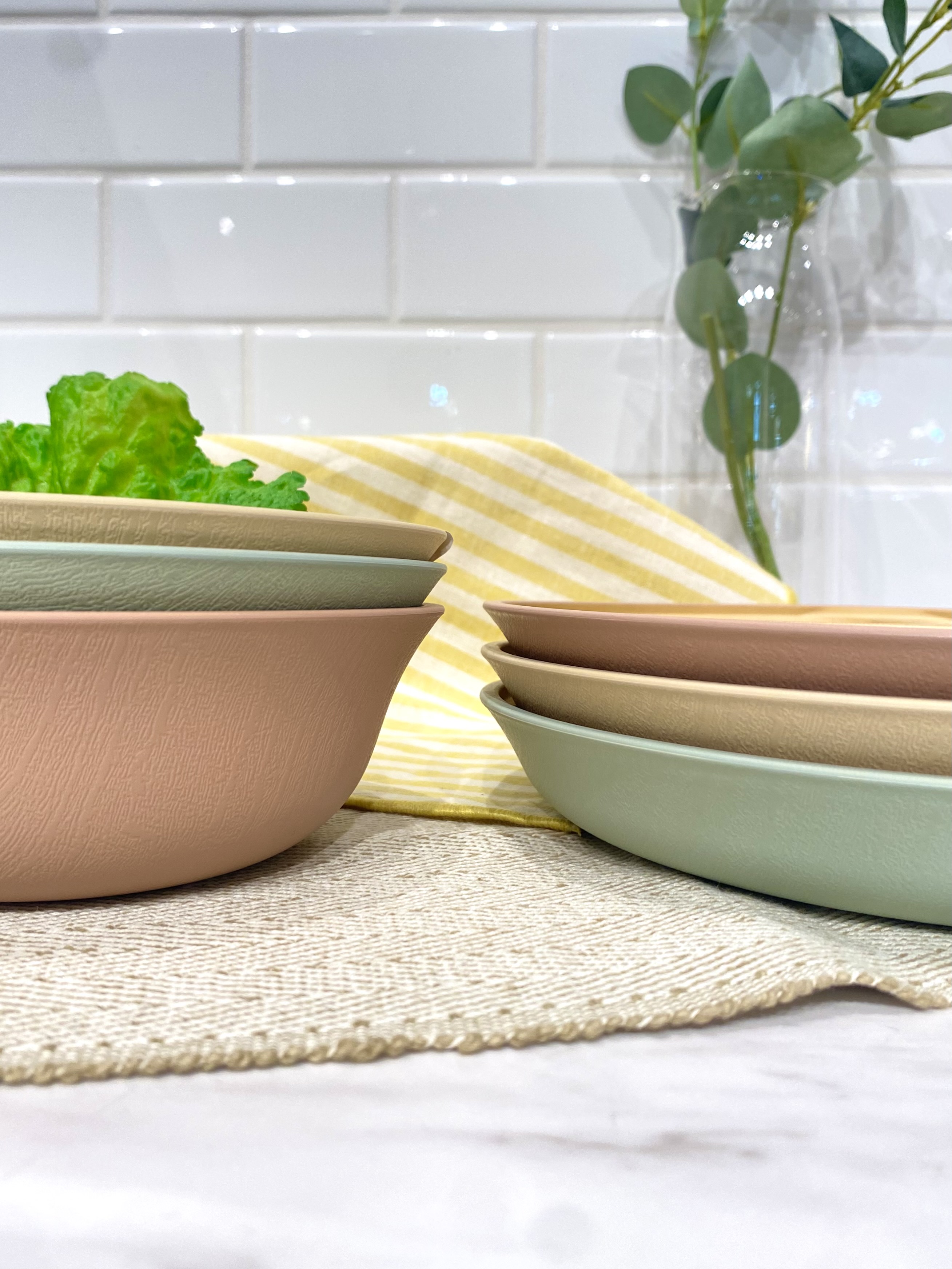 みなもさんの「212 KITCHEN STORE｜earth color 抗菌すくえる 丸ランチプレート PK」を使ったコーディネート