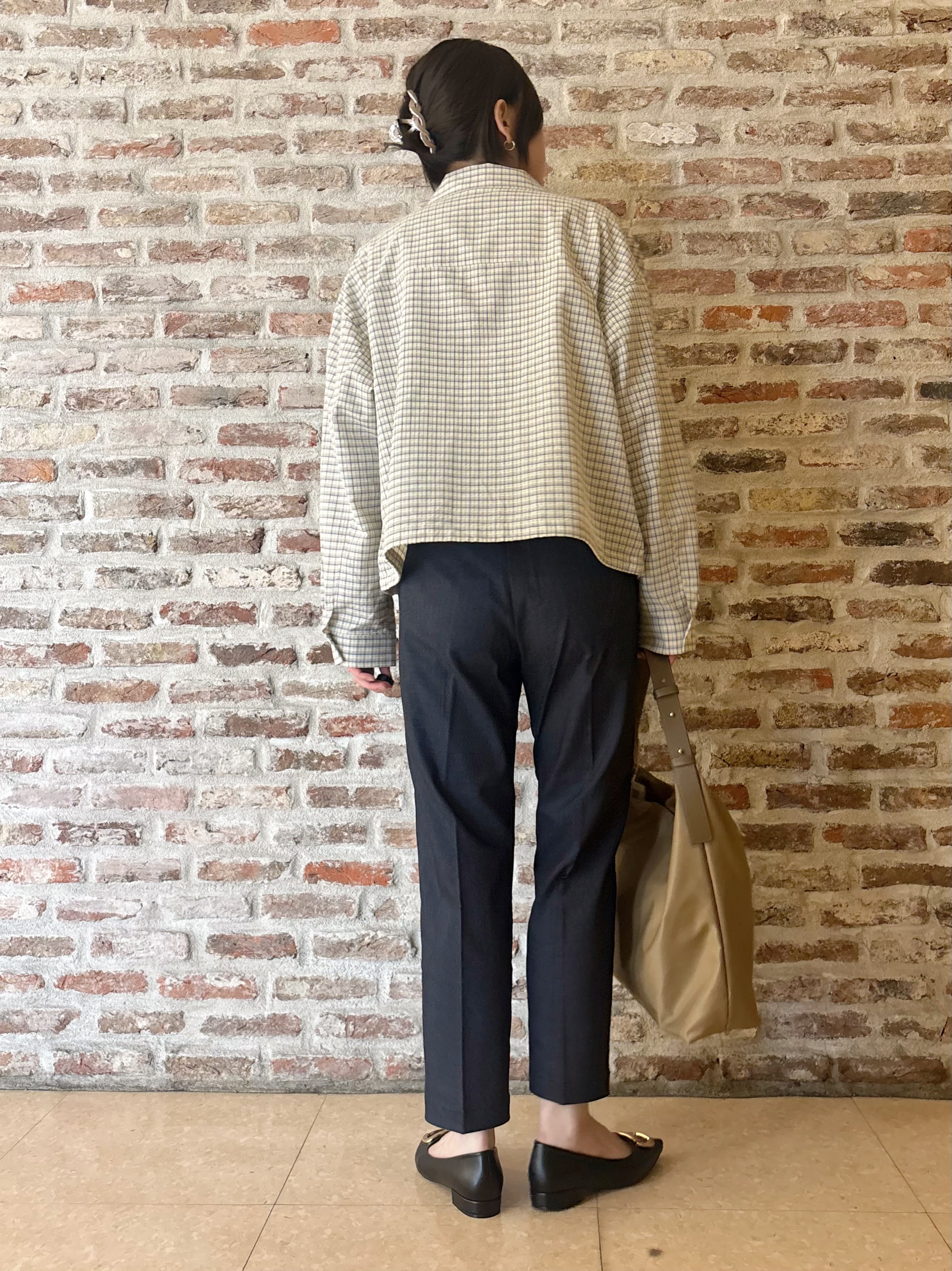 しばさんの「THE SHOP TK｜ショート丈シャツブルゾン」を使ったコーディネート