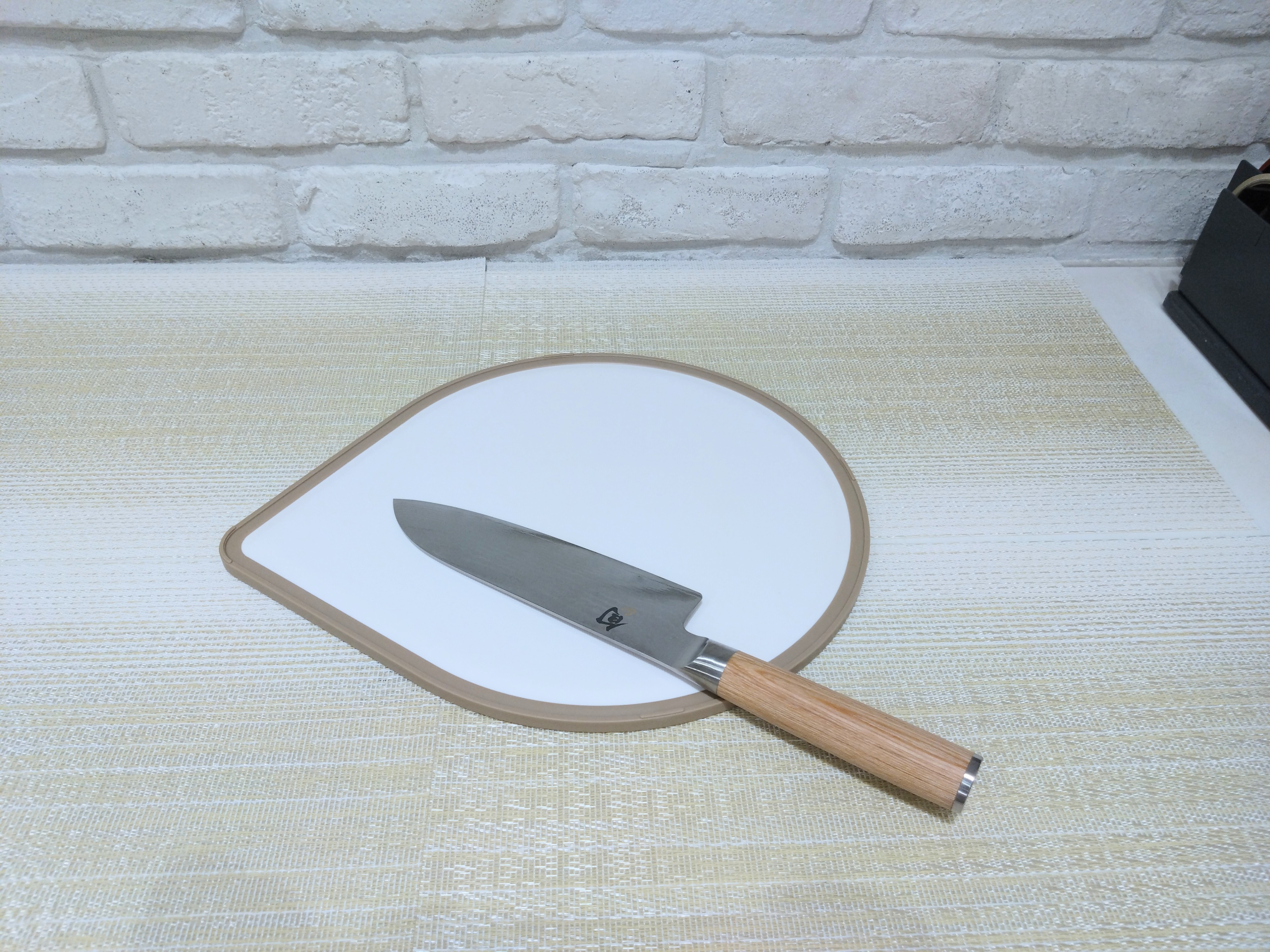 ナツさんの「212 KITCHEN STORE｜刃あたりのよいしずく型まな板 BR」を使ったコーディネート