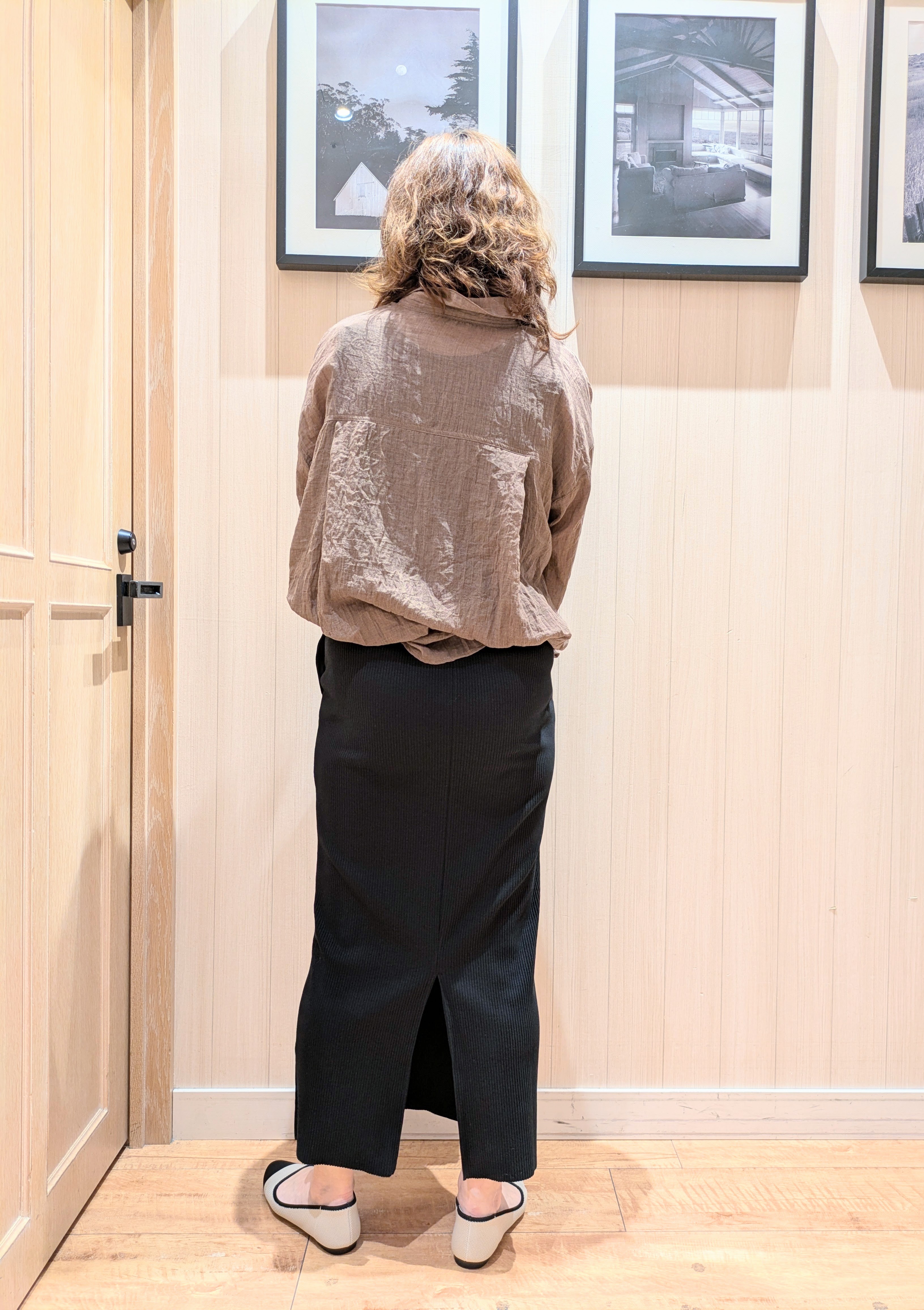 S☆mama さんの「SHOO･LA･RUE｜【体型カバー】ふんわり質感 やわらかこなれシアーシャツ」を使ったコーディネート