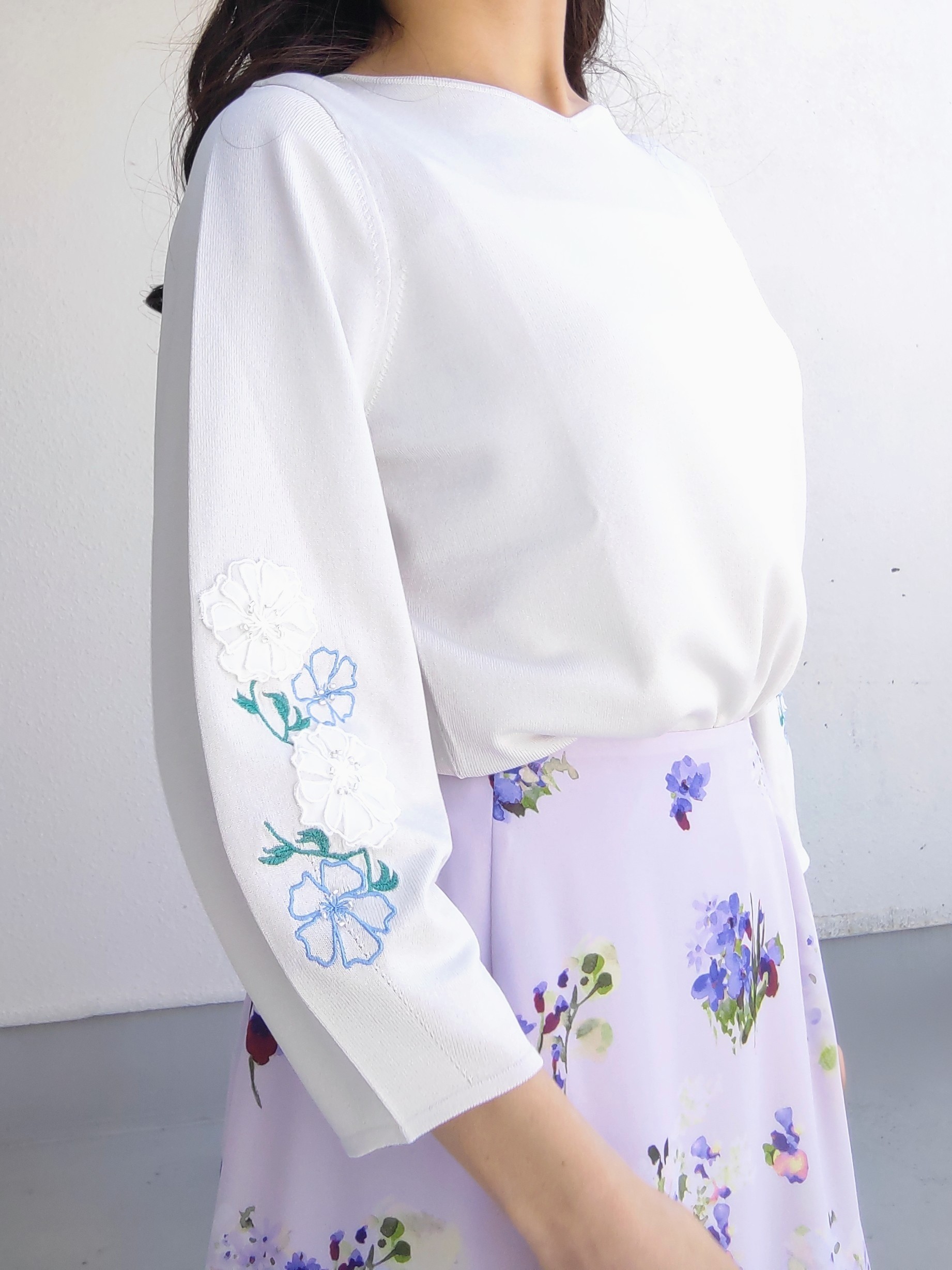 keinaさんの「SunaUna｜【SS～Lサイズ展開／フラワー刺繍】クラフトニットカーディガン」を使ったコーディネート
