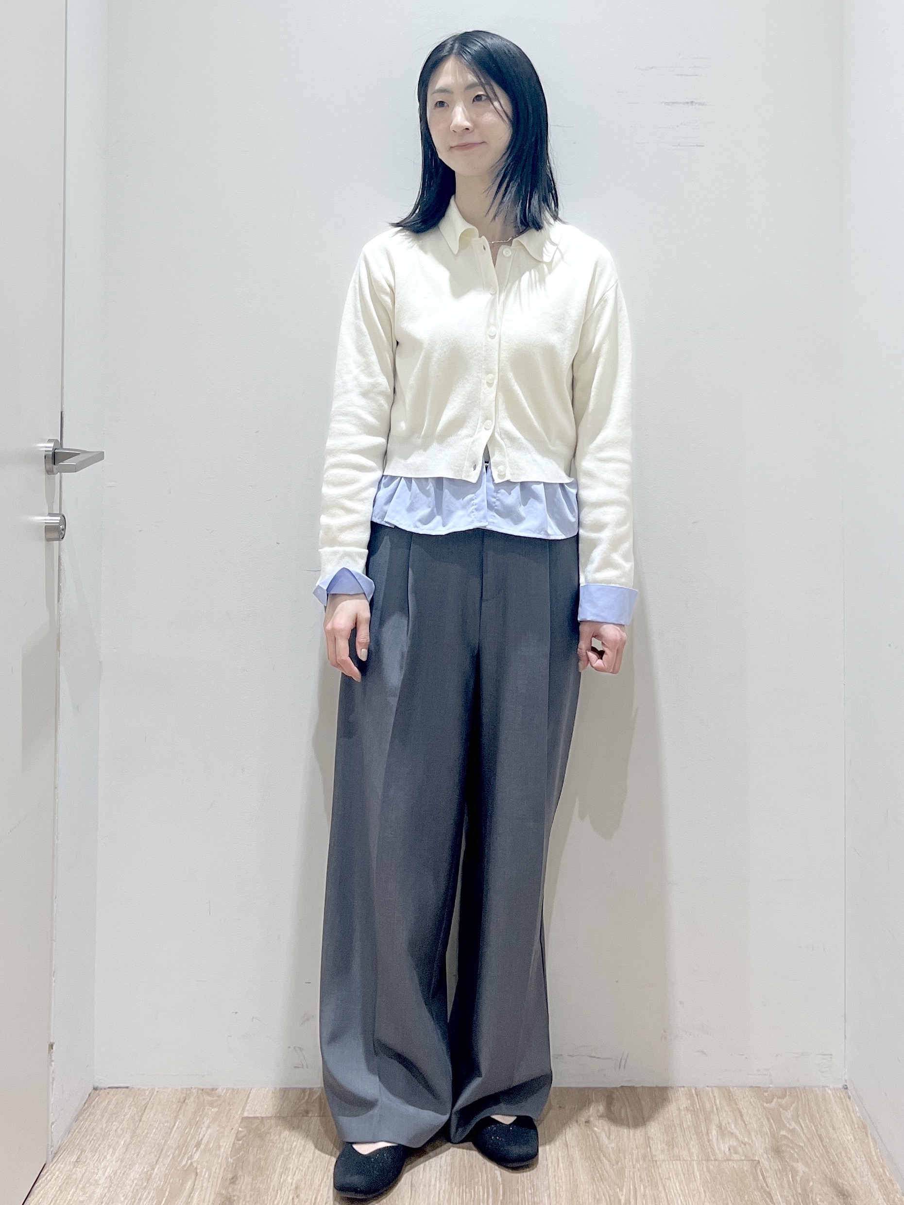 momokoさんの「OPAQUE.CLIP｜ポロ衿シャツドッキングニット【洗濯機OK】」を使ったコーディネート