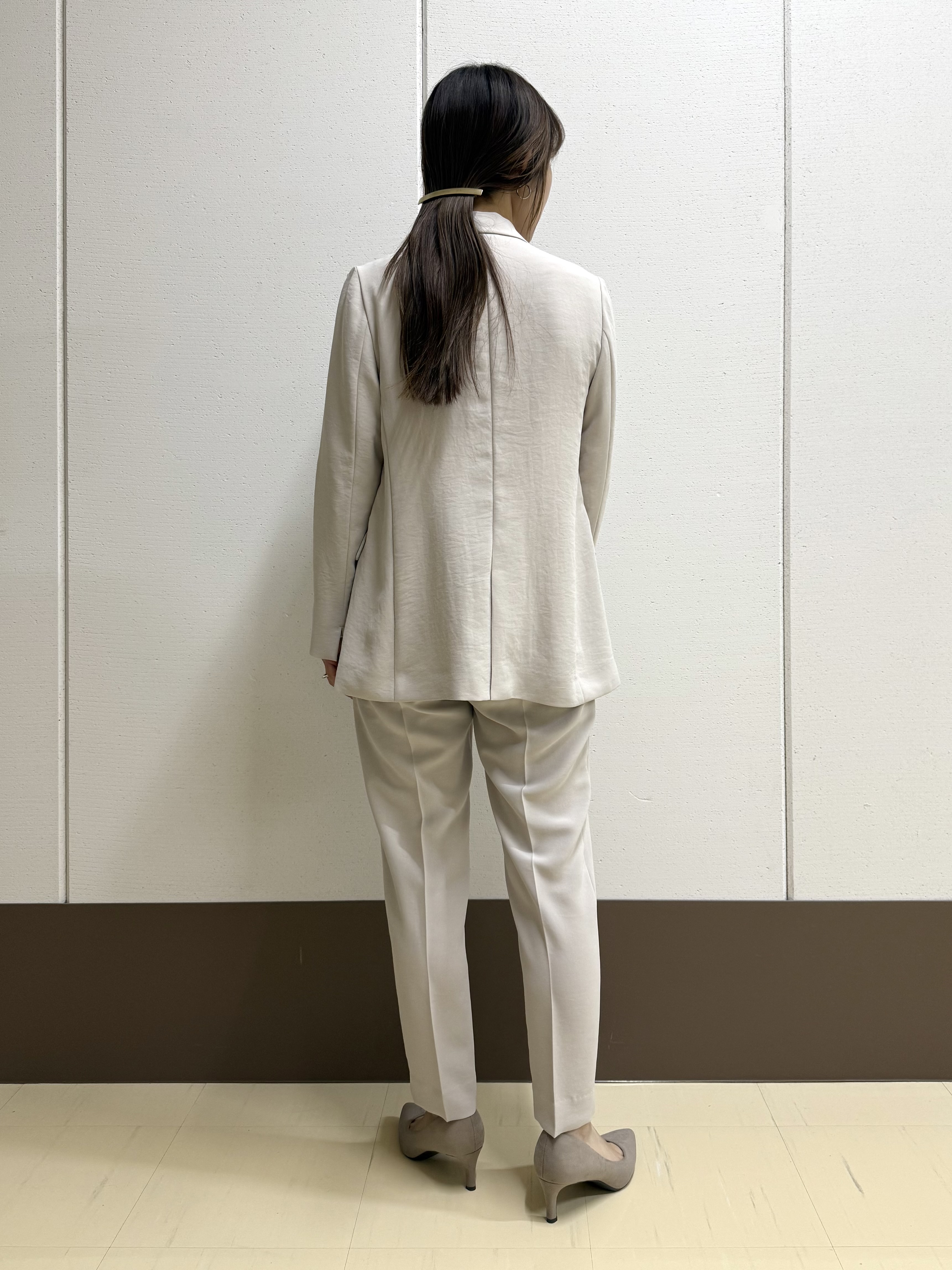 mamiさんの「INDIVI｜【洗える／凹凸編み】ジャカードニット」を使ったコーディネート