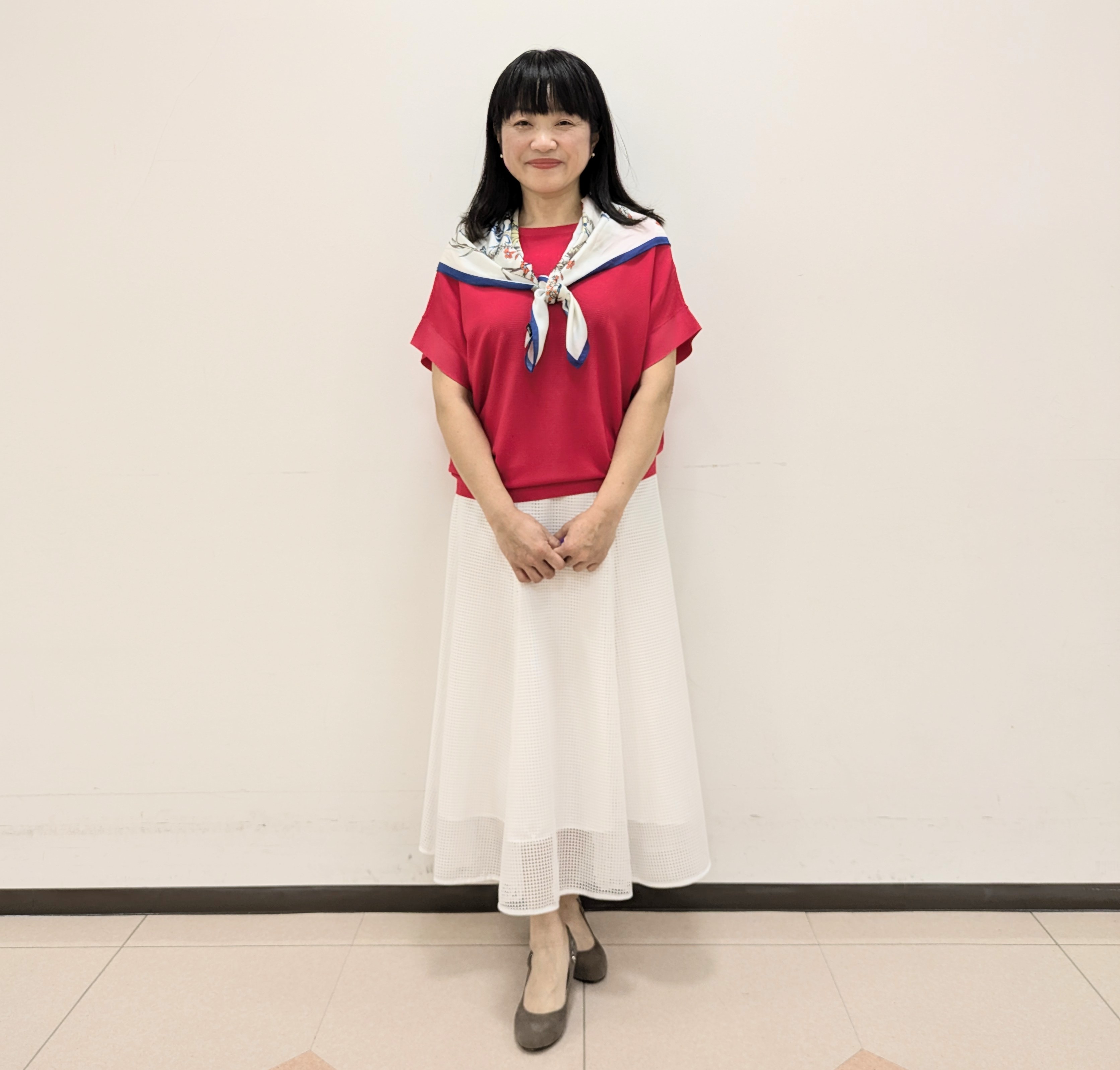 ともさんの「UNTITLED｜【11色展開/体型カバー】前後2WAYフレンチスリーブニット」を使ったコーディネート