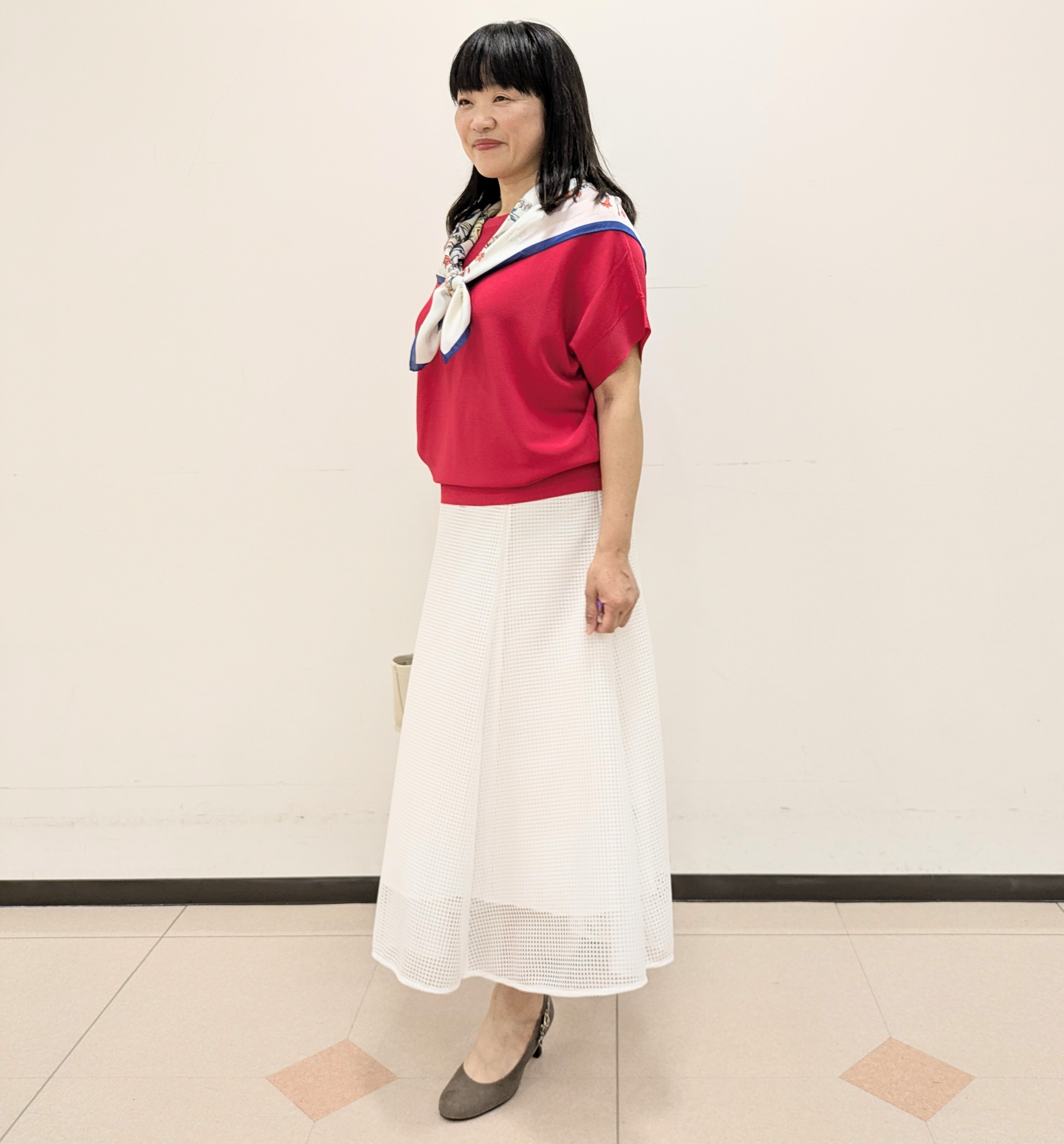 ともさんの「UNTITLED｜【11色展開/体型カバー】前後2WAYフレンチスリーブニット」を使ったコーディネート