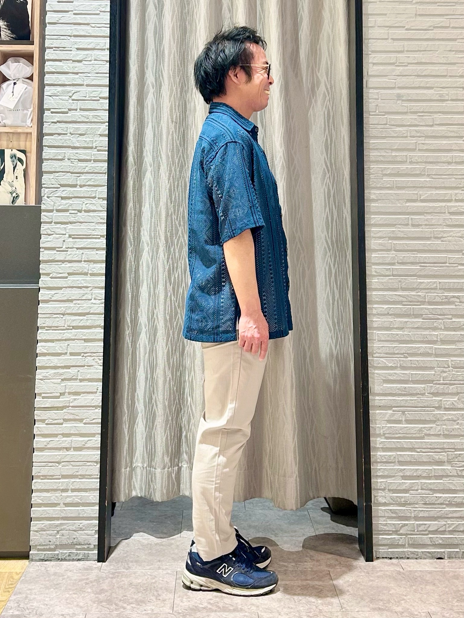 KENJI Iさんの「THE SHOP TK｜【2点セット】クラフトレース 半袖シャツ＋半袖Tシャツ」を使ったコーディネート