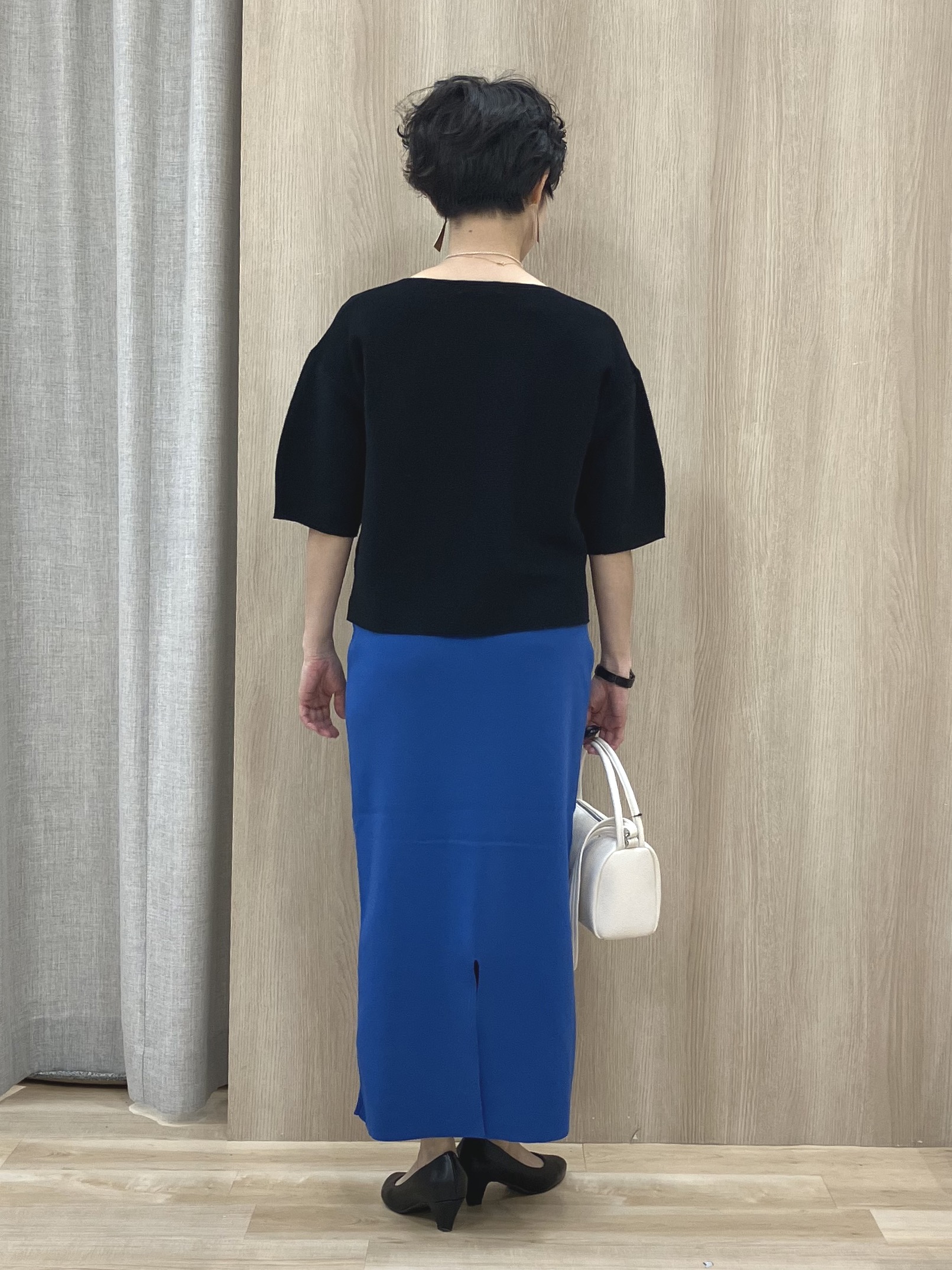 Keiさんの「grove｜【貴島明日香さん着用／洗濯機OK】レイヤードにもおすすめ、軽やかクロップドニット」を使ったコーディネート
