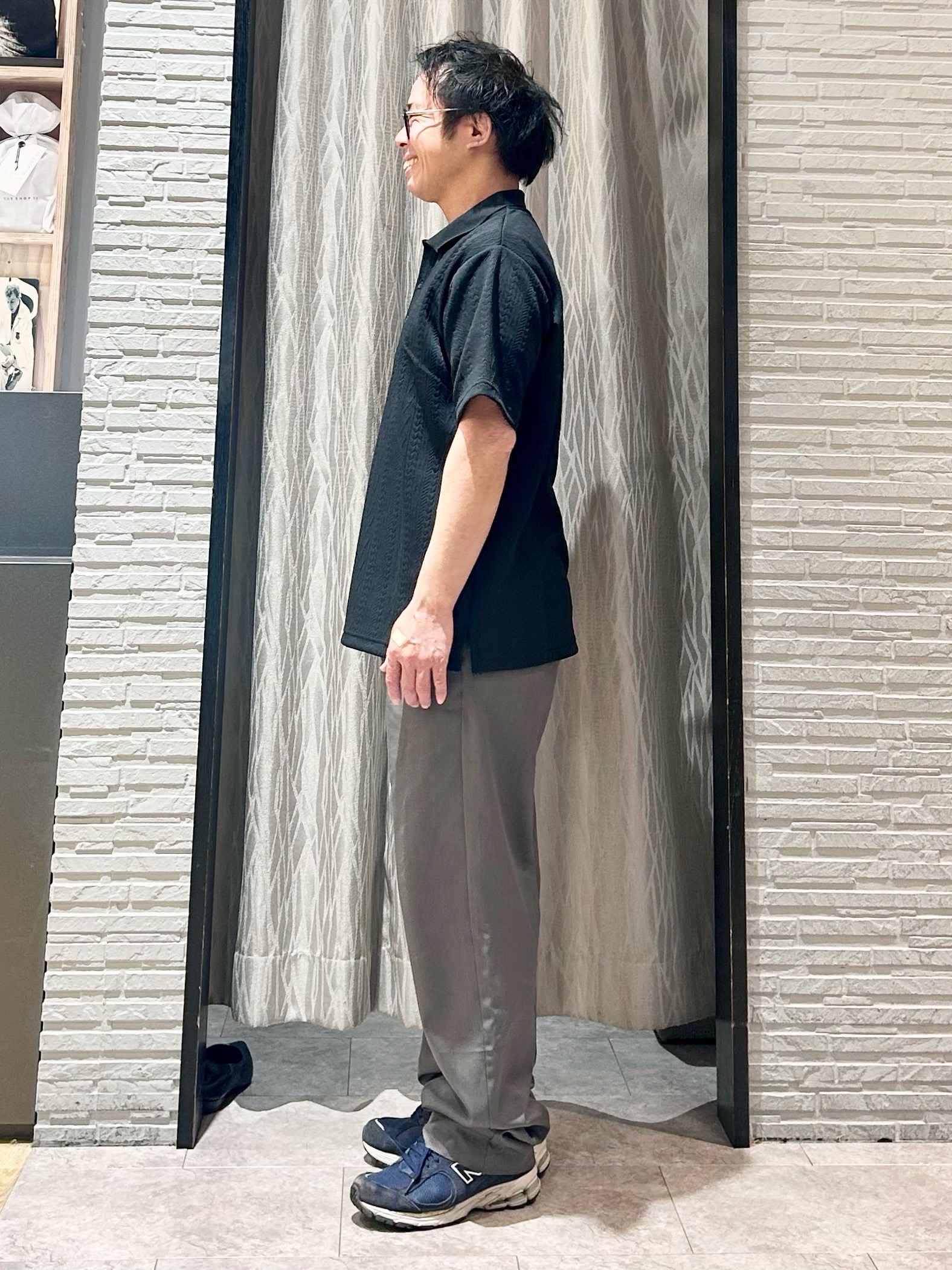 KENJI Iさんの「THE SHOP TK｜【シンプルすぎない大人の表情】ケーブルフクレポロシャツ 吸水速乾/UVケア/洗濯機OK」を使ったコーディネート
