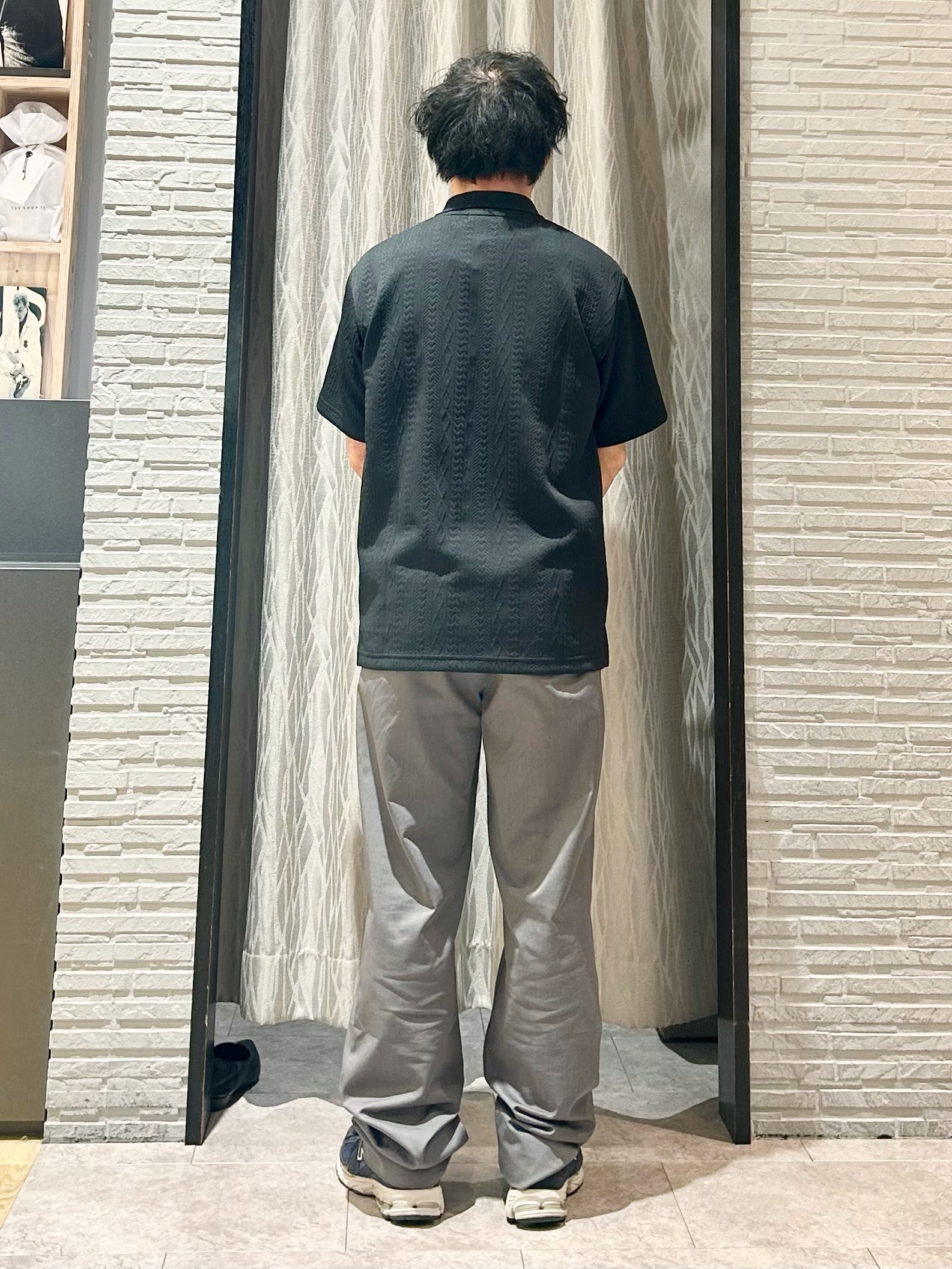 KENJI Iさんの「THE SHOP TK｜【シンプルすぎない大人の表情】ケーブルフクレポロシャツ 吸水速乾/UVケア/洗濯機OK」を使ったコーディネート