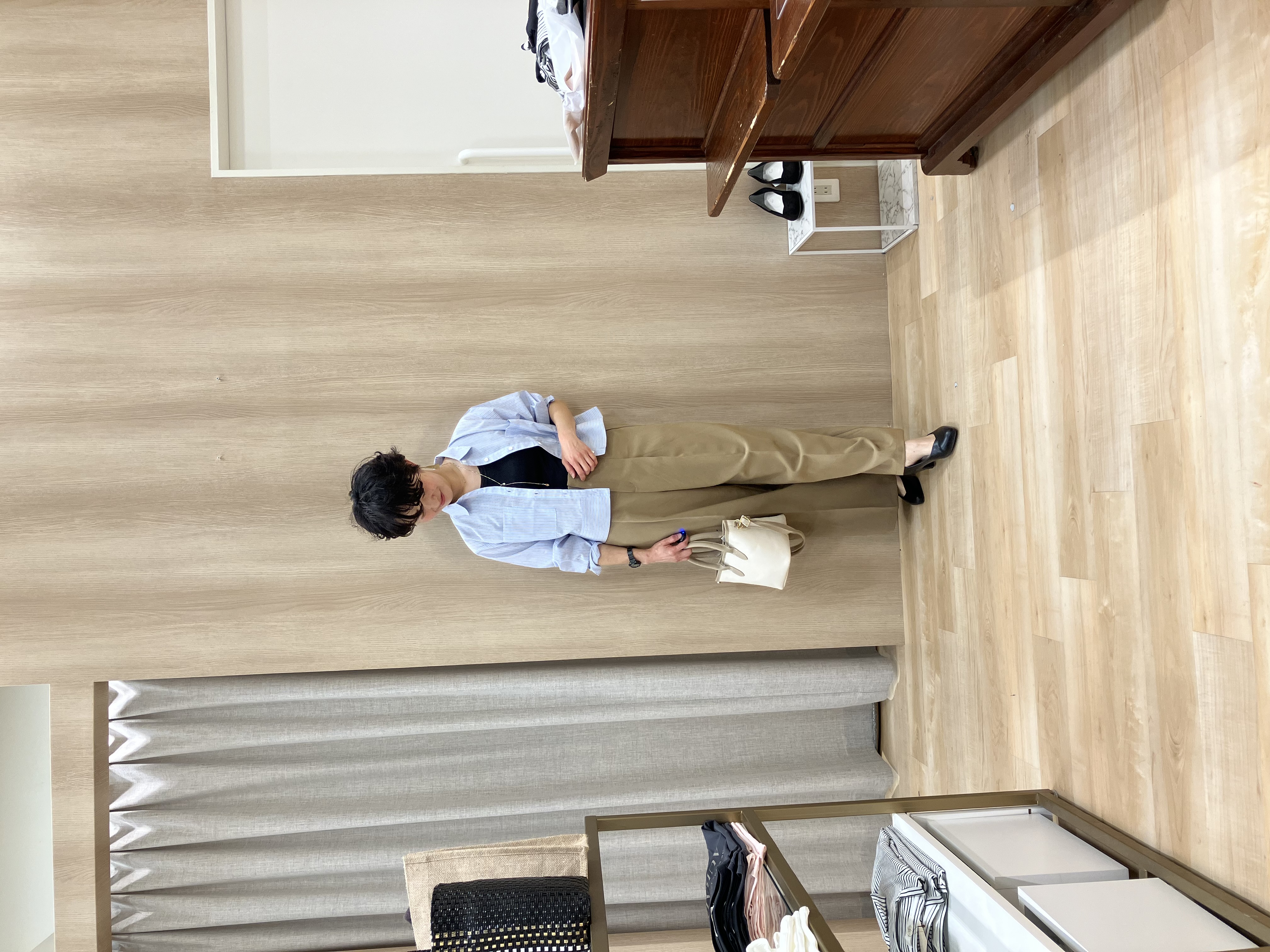 Keiさんの「grove｜【貴島明日香さん着用／洗濯機OK】レイヤードにもおすすめ、軽やかクロップドニット」を使ったコーディネート