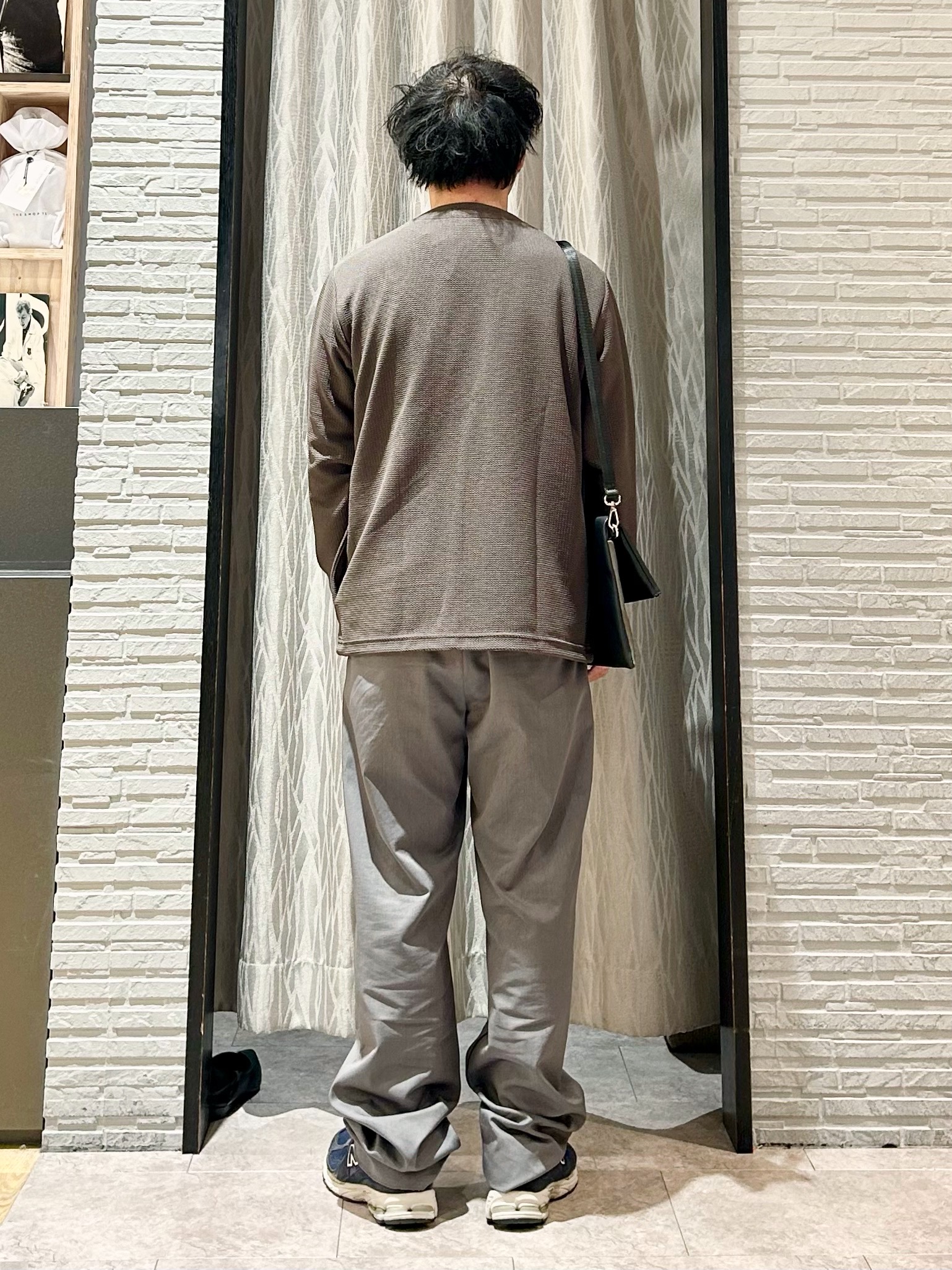 KENJI Iさんの「THE SHOP TK｜【2点セット】カーディガン＋半袖Tシャツ 洗濯機OK」を使ったコーディネート