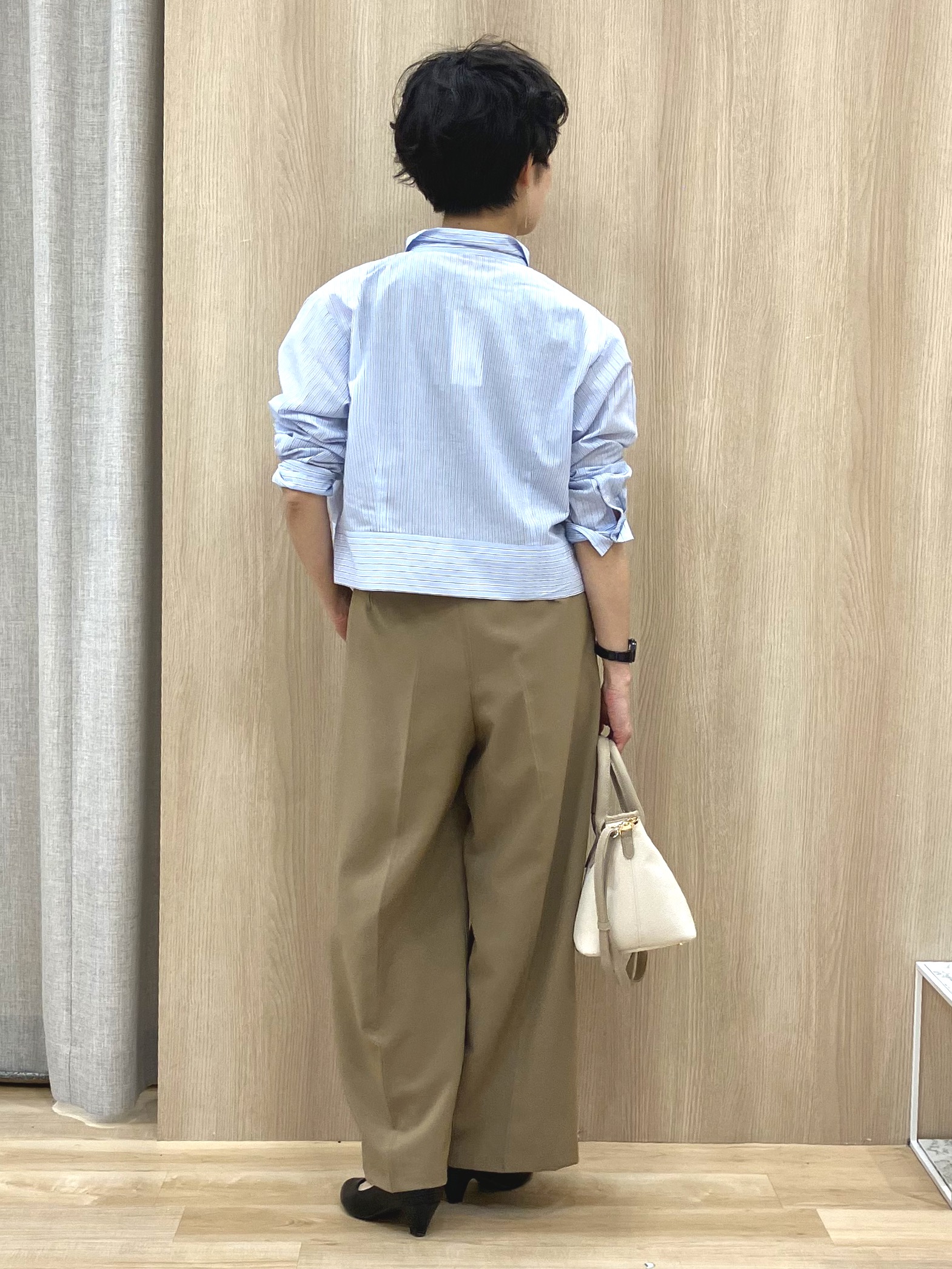 Keiさんの「grove｜【貴島明日香さん着用／イージーケア／接触冷感】麻混クロップドシャツ」を使ったコーディネート