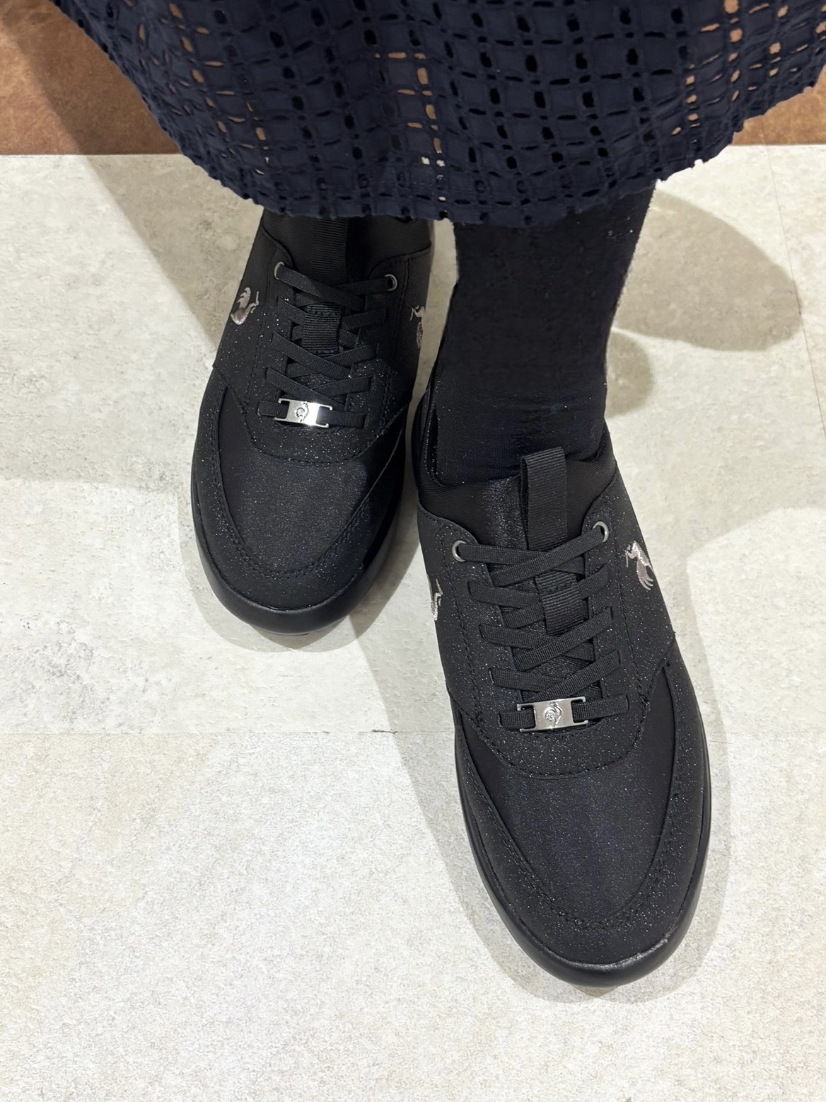miさんの「grove｜【貴島明日香さん着用／イージーケア／接触冷感】麻混クロップドシャツ」を使ったコーディネート
