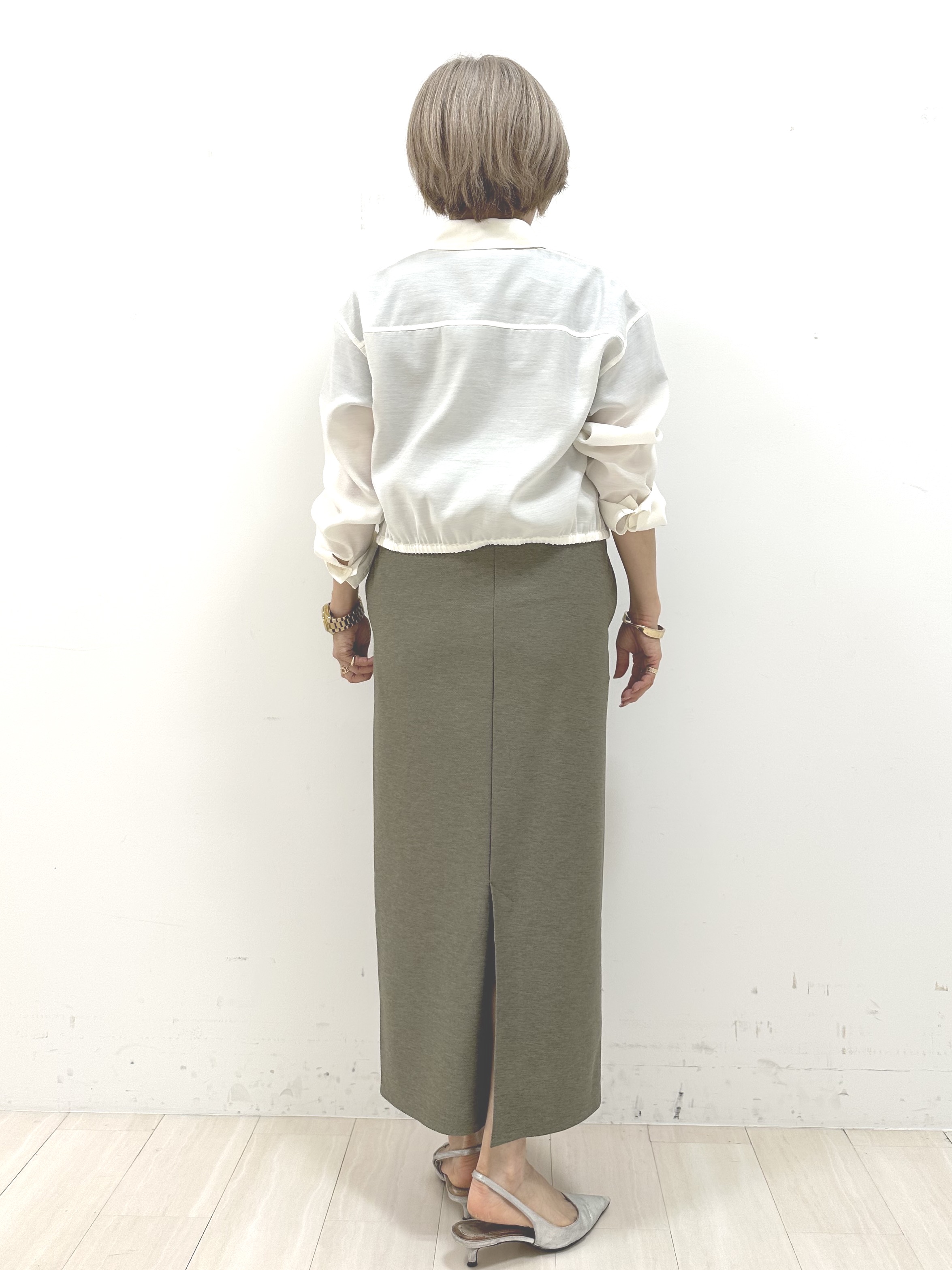 Sunさんの「COUP DE CHANCE｜【手洗い可/ショート丈】クロップドシャツ」を使ったコーディネート