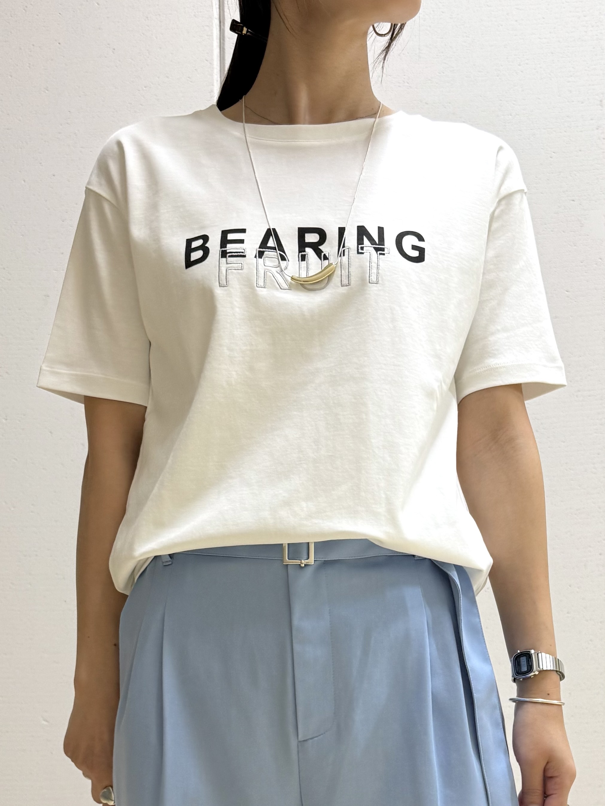 mamiさんの「INDIVI｜【UVケア／選べるグラフィック】スムースジャージTシャツ」を使ったコーディネート