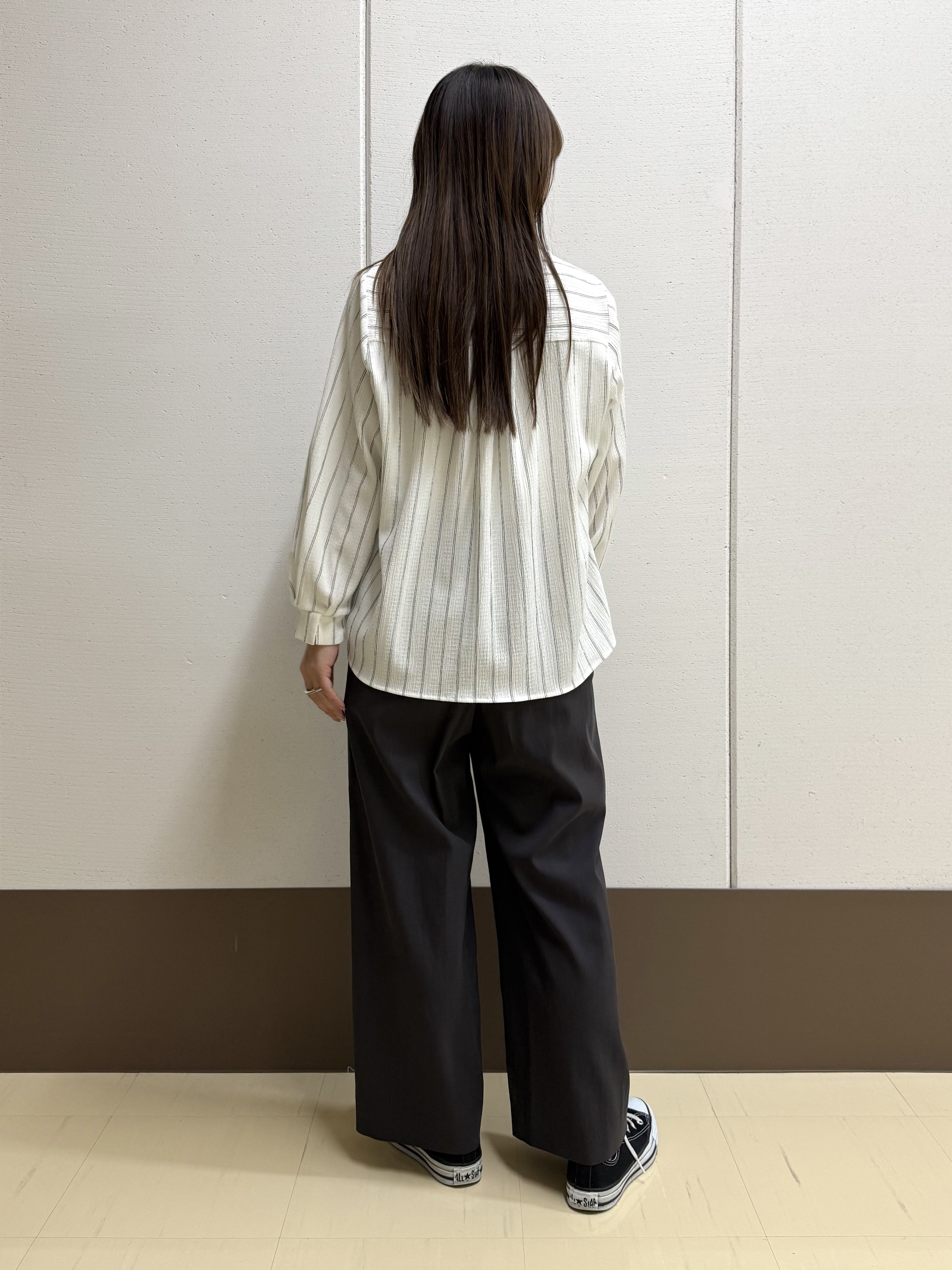 mamiさんの「INDIVI｜【洗える／着心地楽ちん】ブラウス風ストライプカットソートップス」を使ったコーディネート