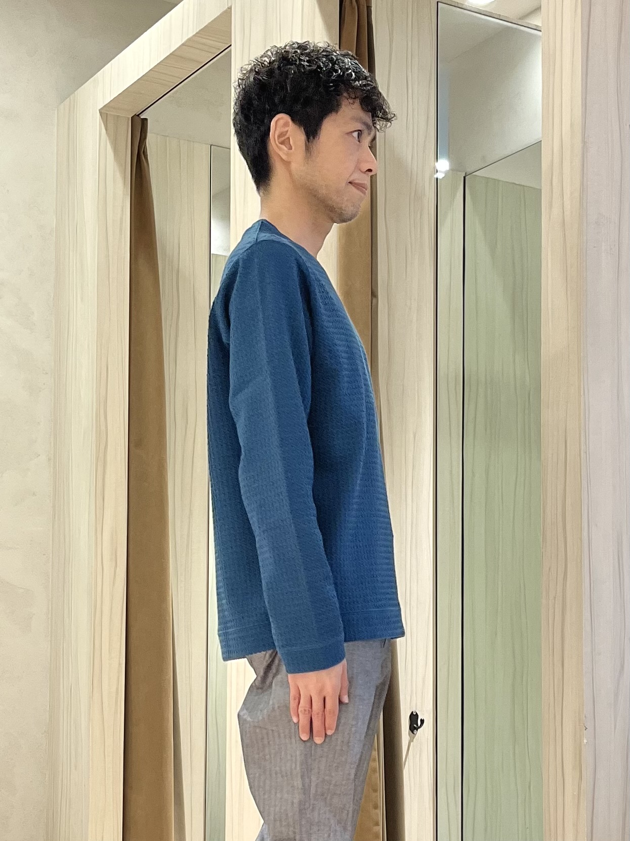 URAさんの「TAKEO KIKUCHI｜【ON／OFF兼用】CARREMANファブリック ノーカラージャケット」を使ったコーディネート
