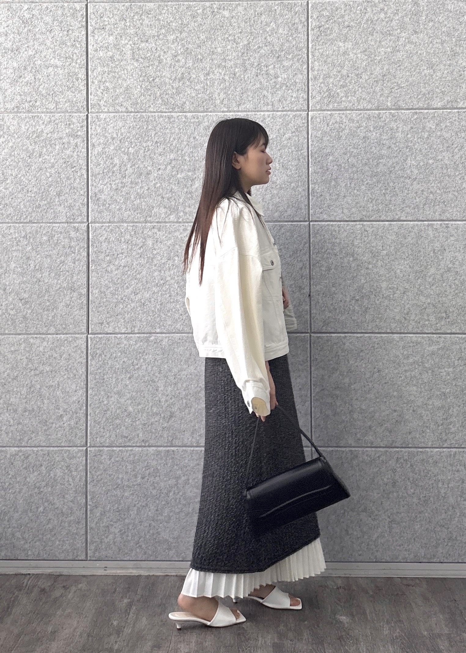 Renoさんの「INDIVI｜ボックスデニムジャケット」を使ったコーディネート