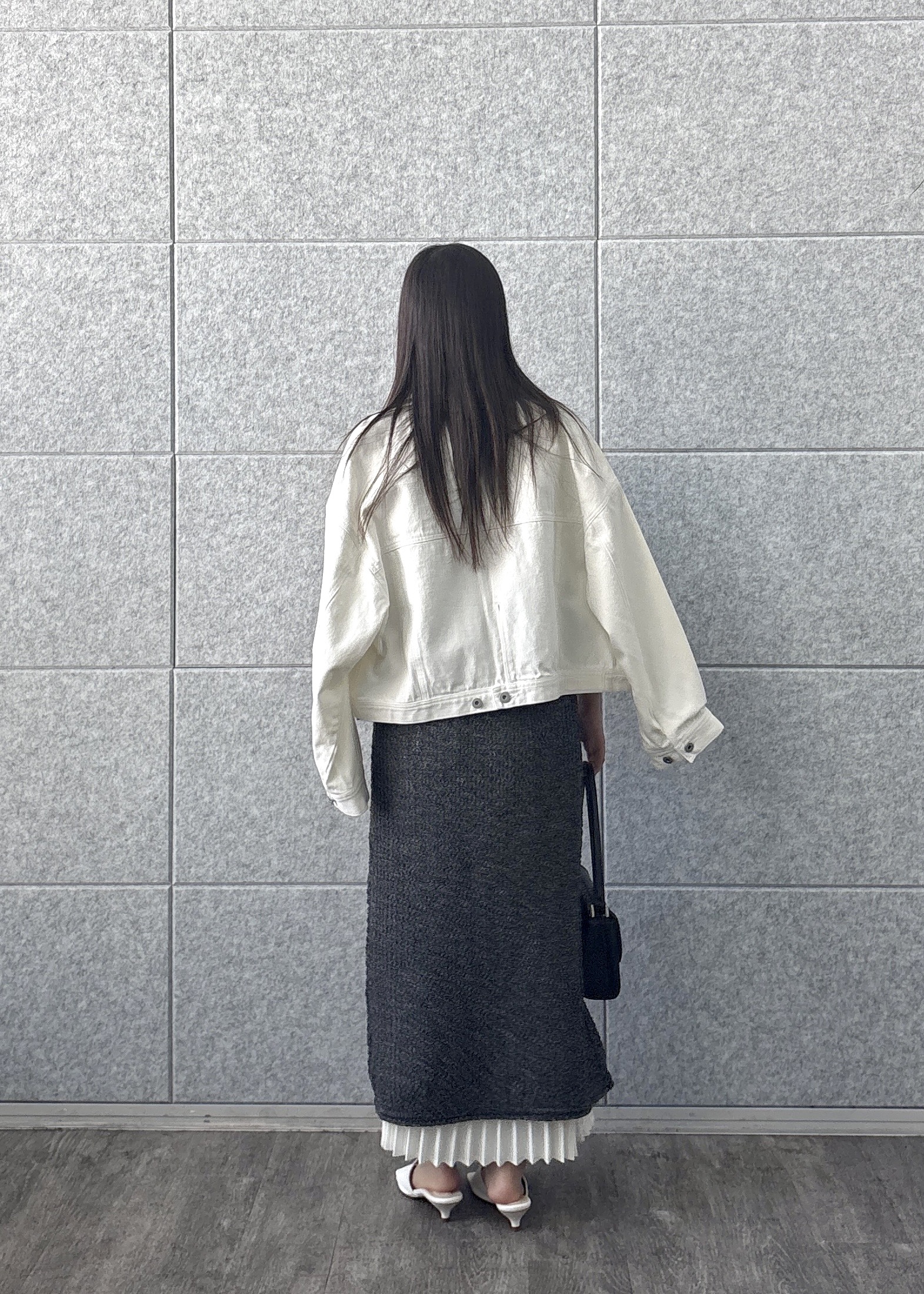 Renoさんの「INDIVI｜ボックスデニムジャケット」を使ったコーディネート