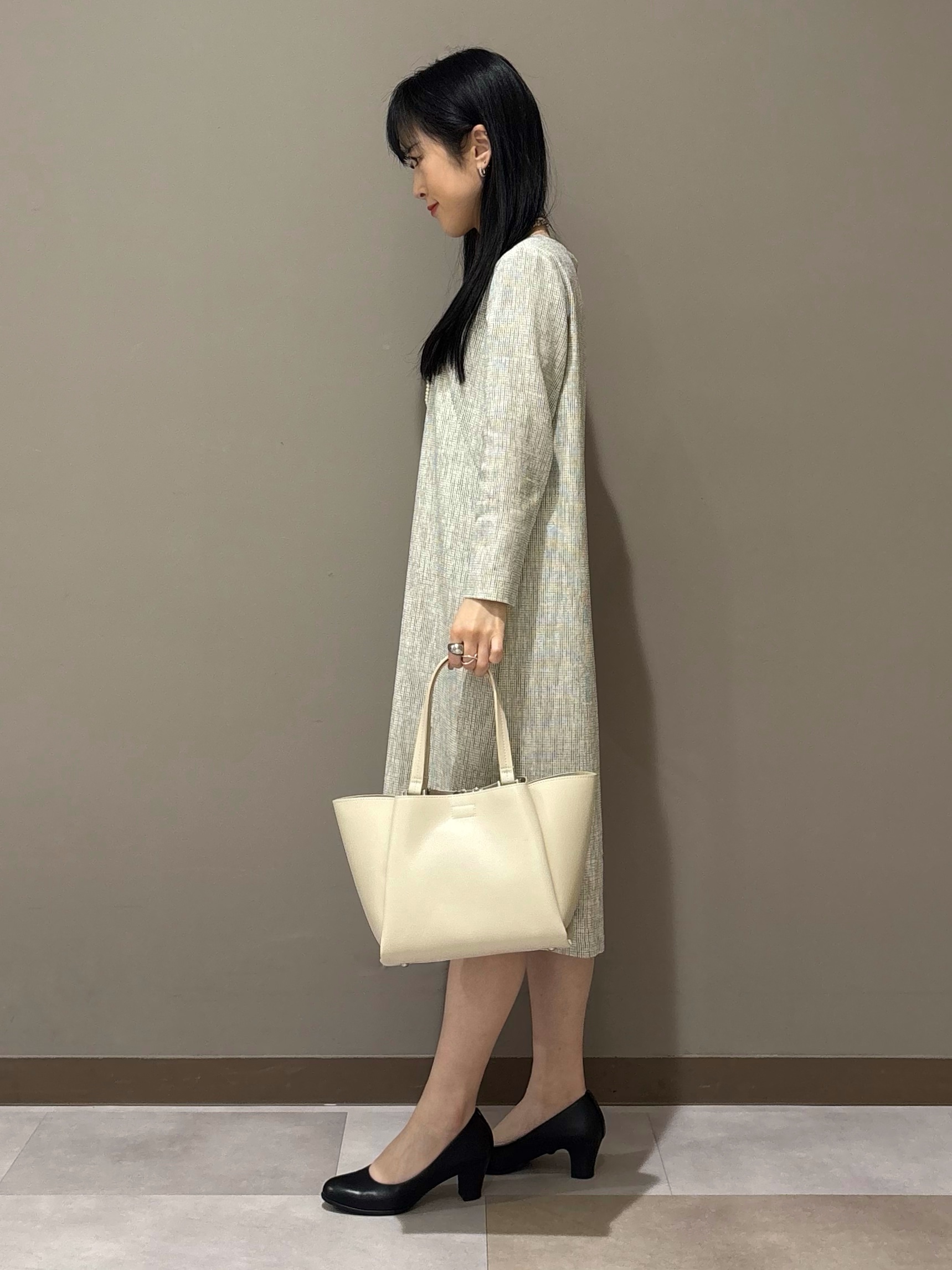 KEIKOさんの「INDIVI｜【軽量／SETUP可能】ストレッチツイードAラインワンピース」を使ったコーディネート