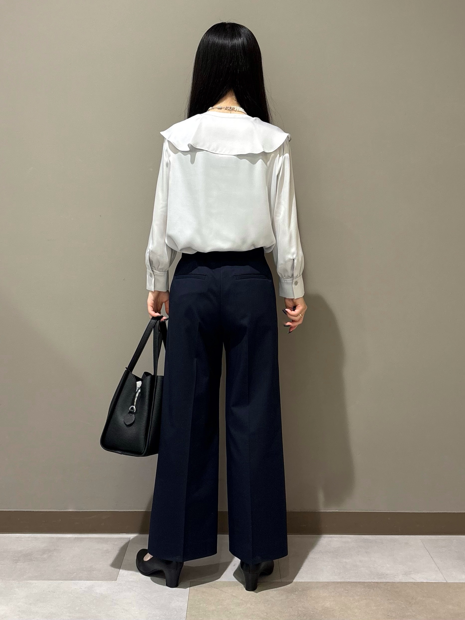 KEIKOさんの「INDIVI｜【洗える／セレモニー】ラッフルサテンブラウス」を使ったコーディネート