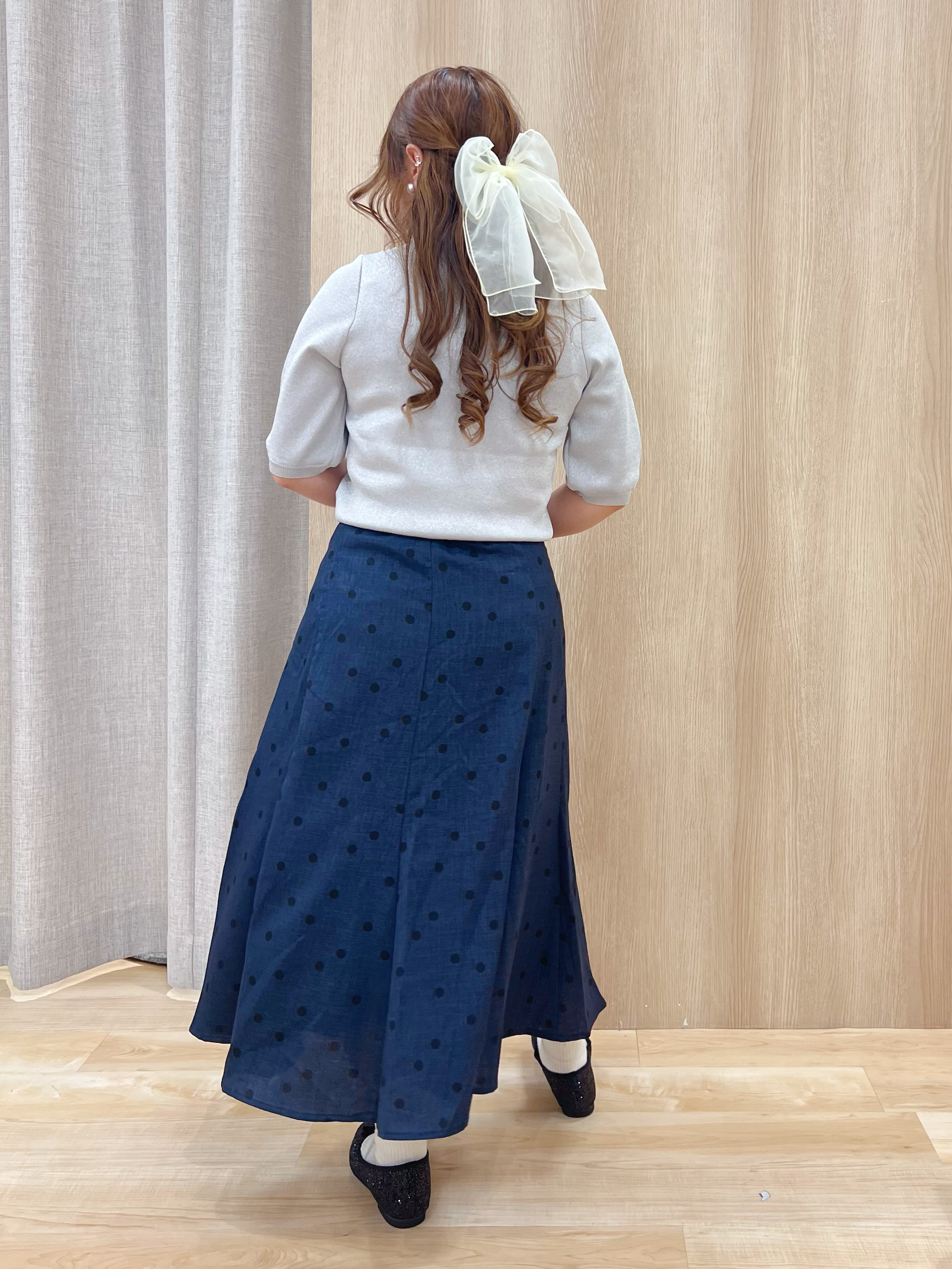 みことさんの「grove｜【シリーズ累計36万枚/UVカット・ひんやり・洗濯機OK】やわらかドライタッチ 五分袖クルーネックニ」を使ったコーディネート