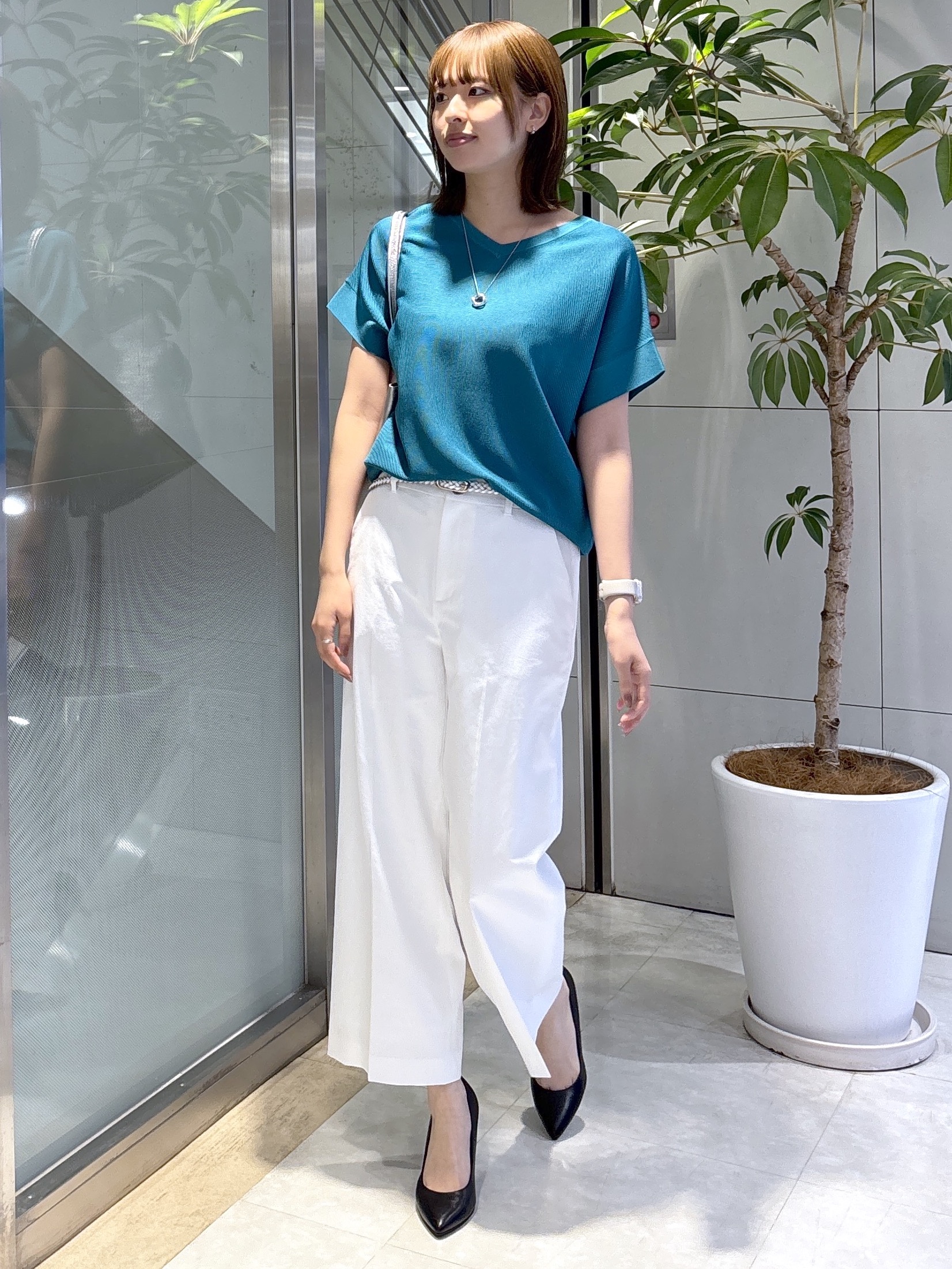 yukaさんの「UNTITLED｜【11色展開/体型カバー】前後2WAYフレンチスリーブニット」を使ったコーディネート
