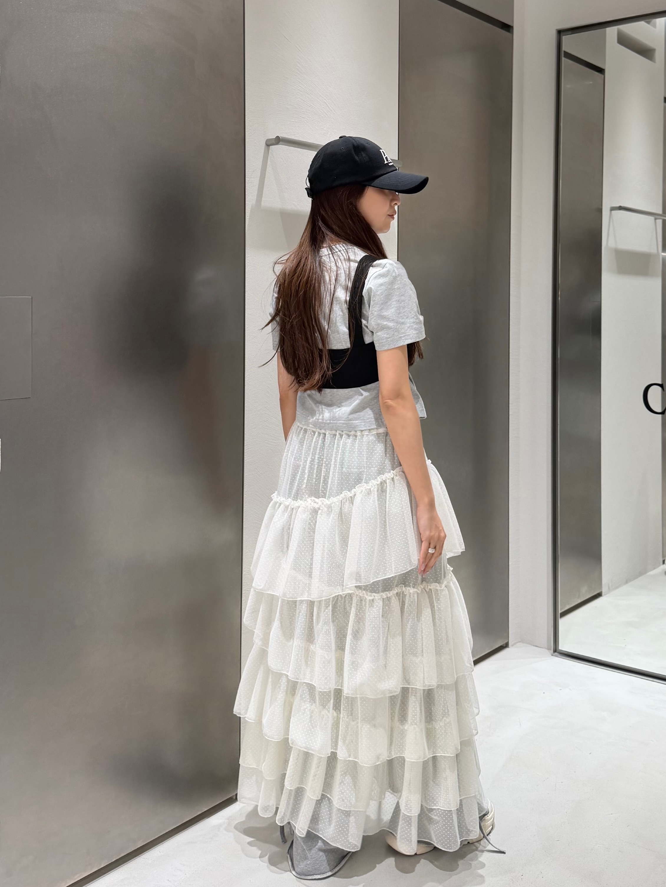 kanamiさんの「CODE A｜M dramatic dot tulle skirt」を使ったコーディネート