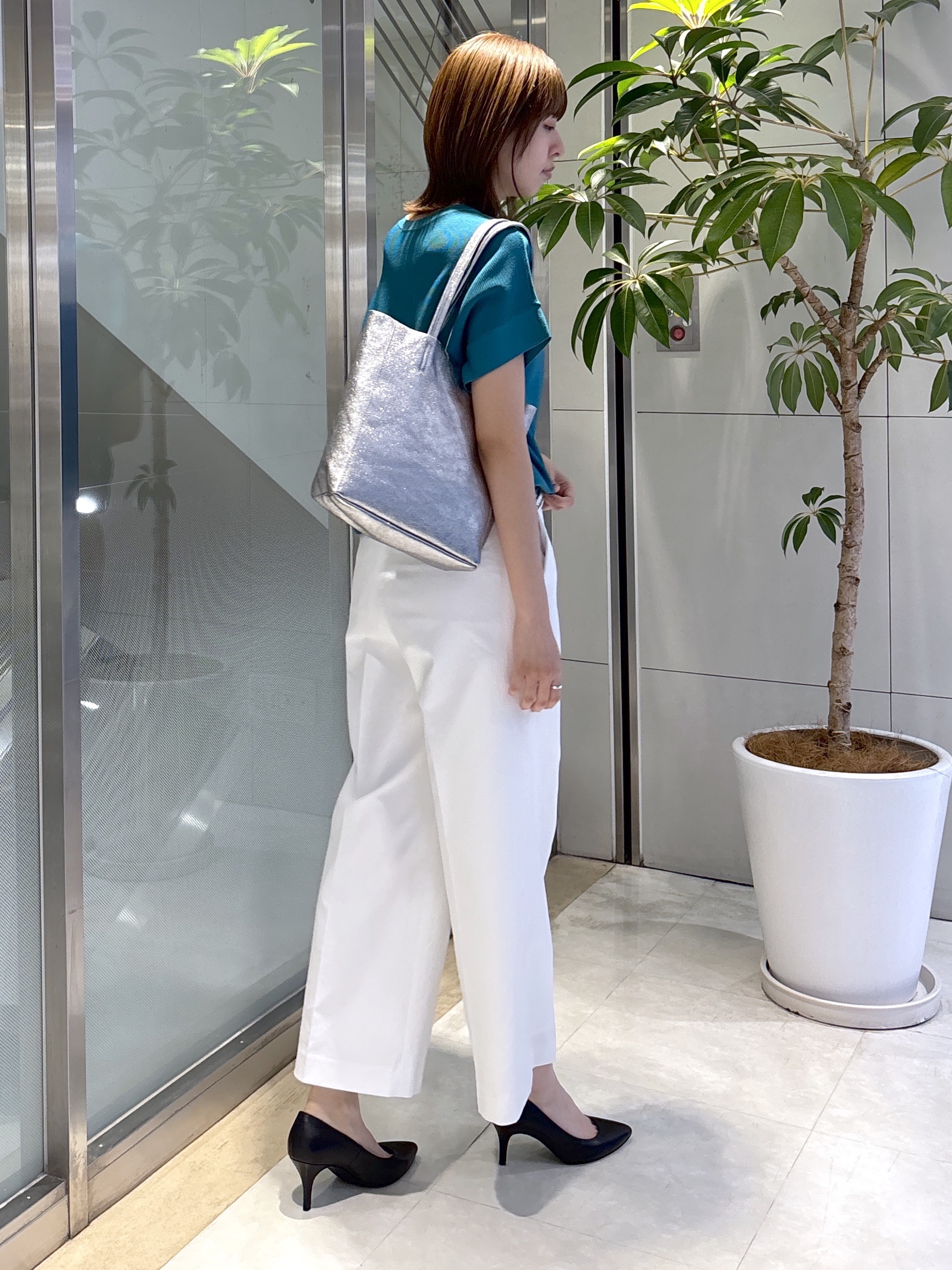 yukaさんの「UNTITLED｜【11色展開/体型カバー】前後2WAYフレンチスリーブニット」を使ったコーディネート
