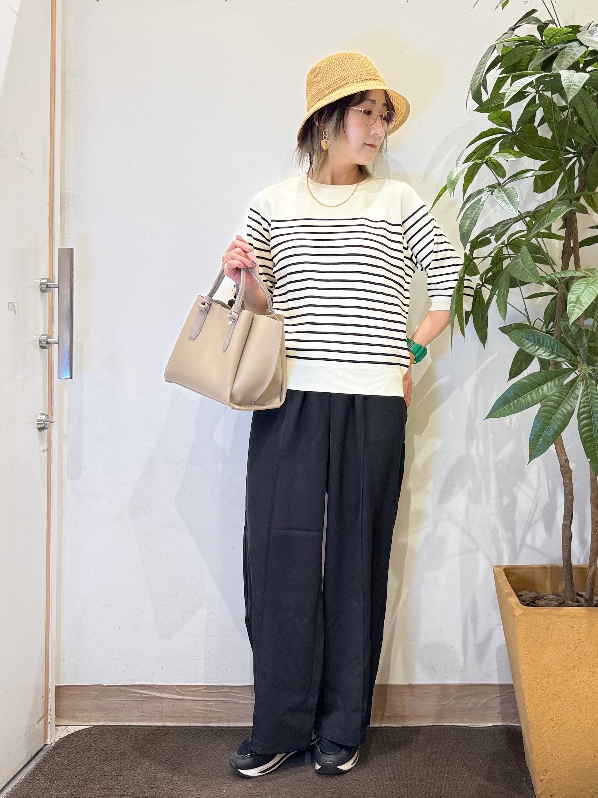 misakiさんの「SHOO･LA･RUE｜【毎日洗える/S-LL/ひんやり/UV】上半身すっきり 二の腕見せない5分袖ニット」を使ったコーディネート