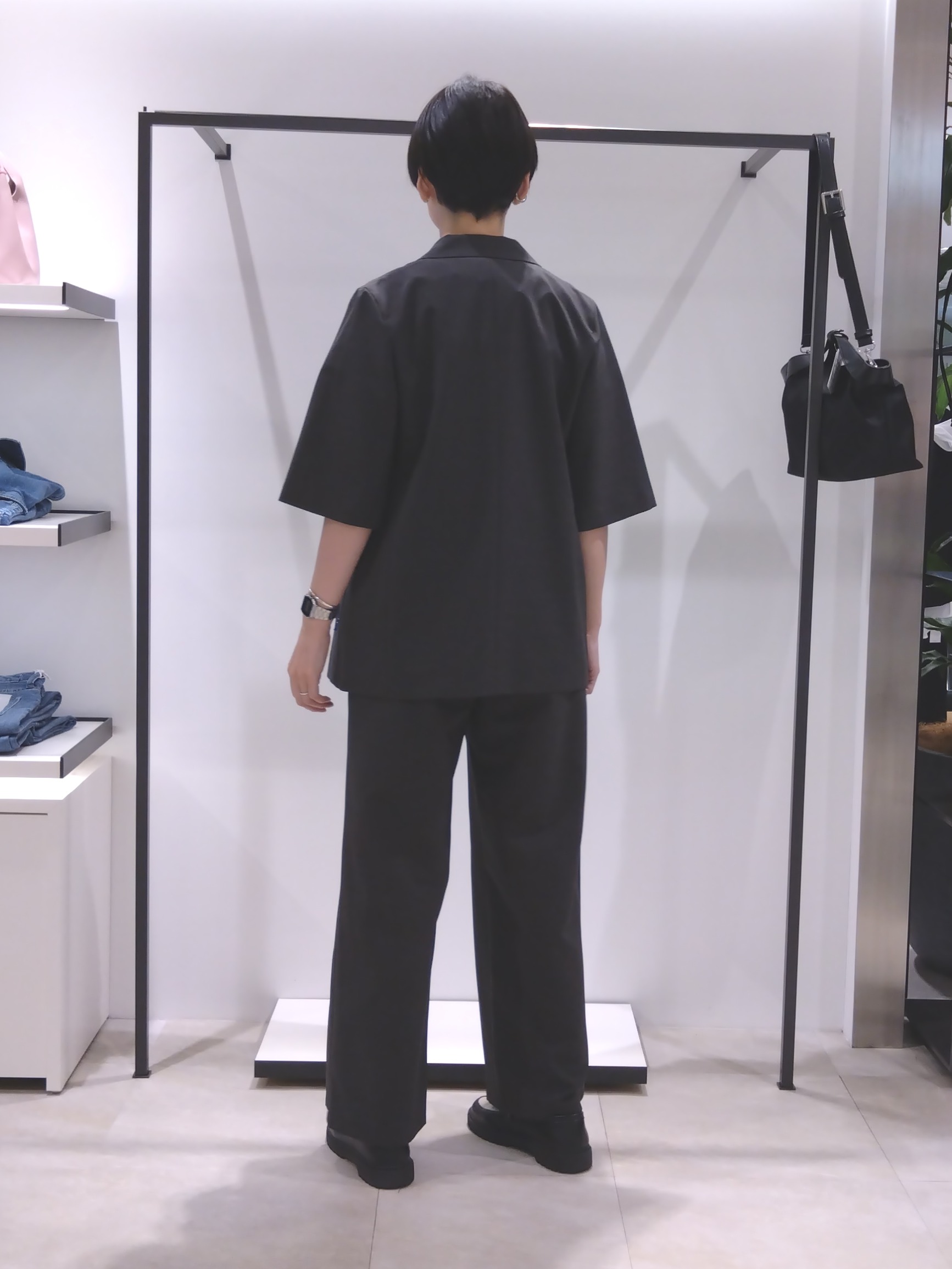 まちこさんの「UNTITLED｜【シワになりにくい/セットアップ可/接触冷感】ハーフスリーブジャケット」を使ったコーディネート