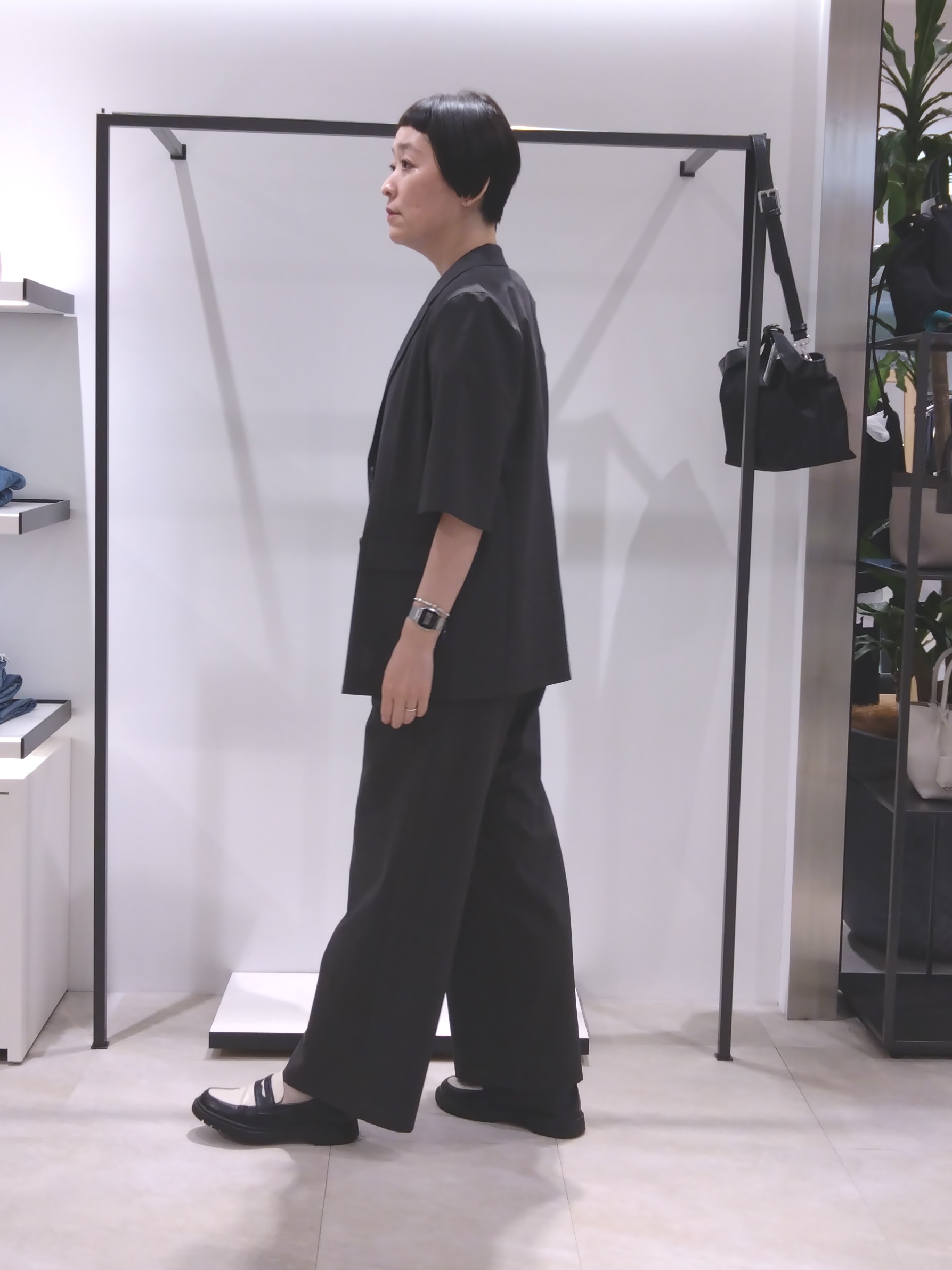 まちこさんの「UNTITLED｜【シワになりにくい/セットアップ可/接触冷感】ハーフスリーブジャケット」を使ったコーディネート
