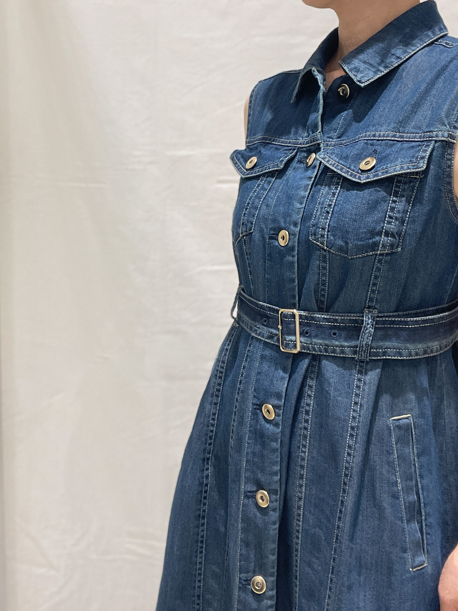 hiroさんの「grove｜【貴島明日香さん着用／イージーケア／接触冷感】麻混クロップドシャツ」を使ったコーディネート