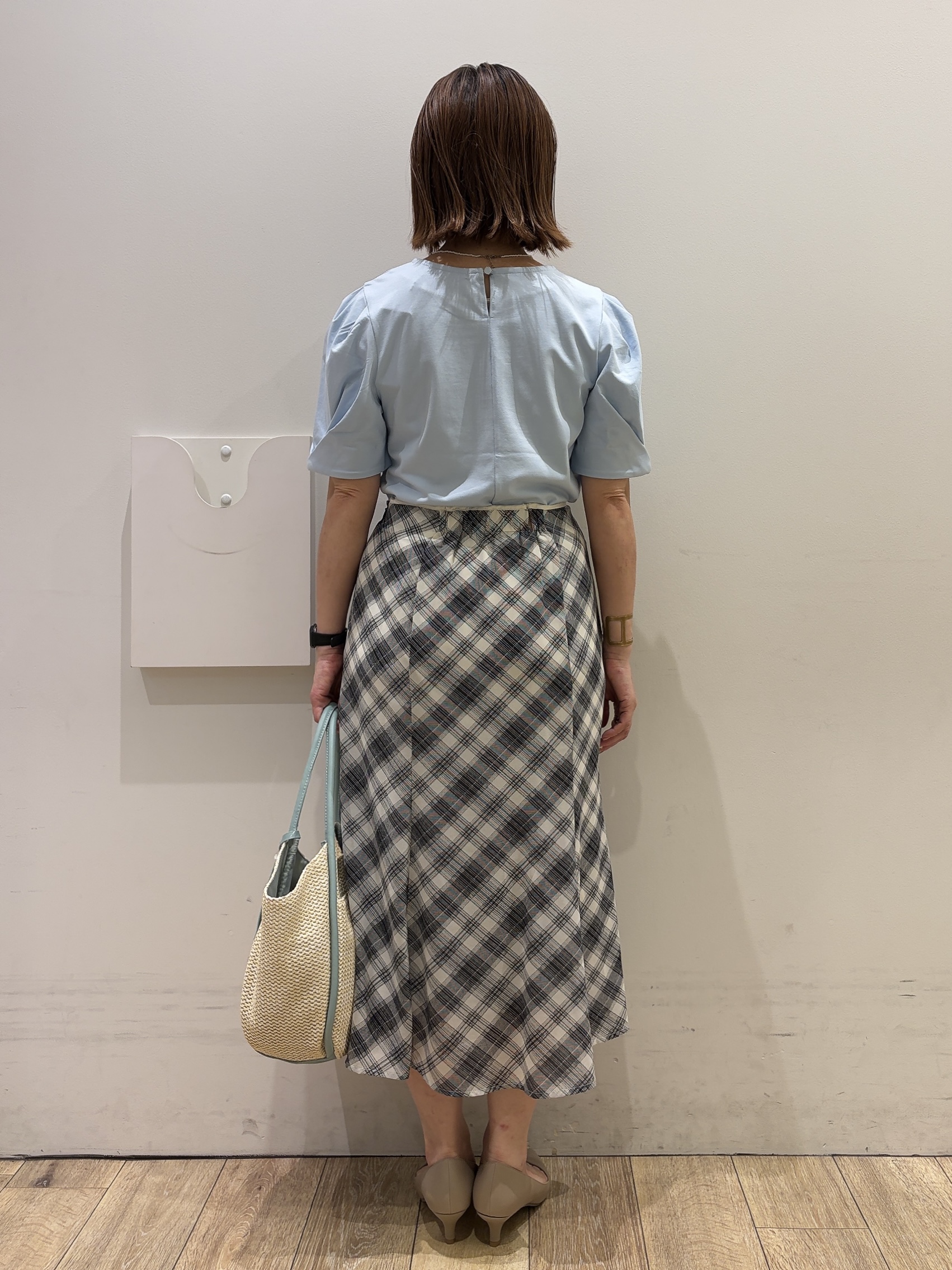 YUKOさんの「index｜【UVケア／接触冷感】ベアタックスリーブトップス《吸水速乾／透け防止／洗濯機OK／6col》」を使ったコーディネート