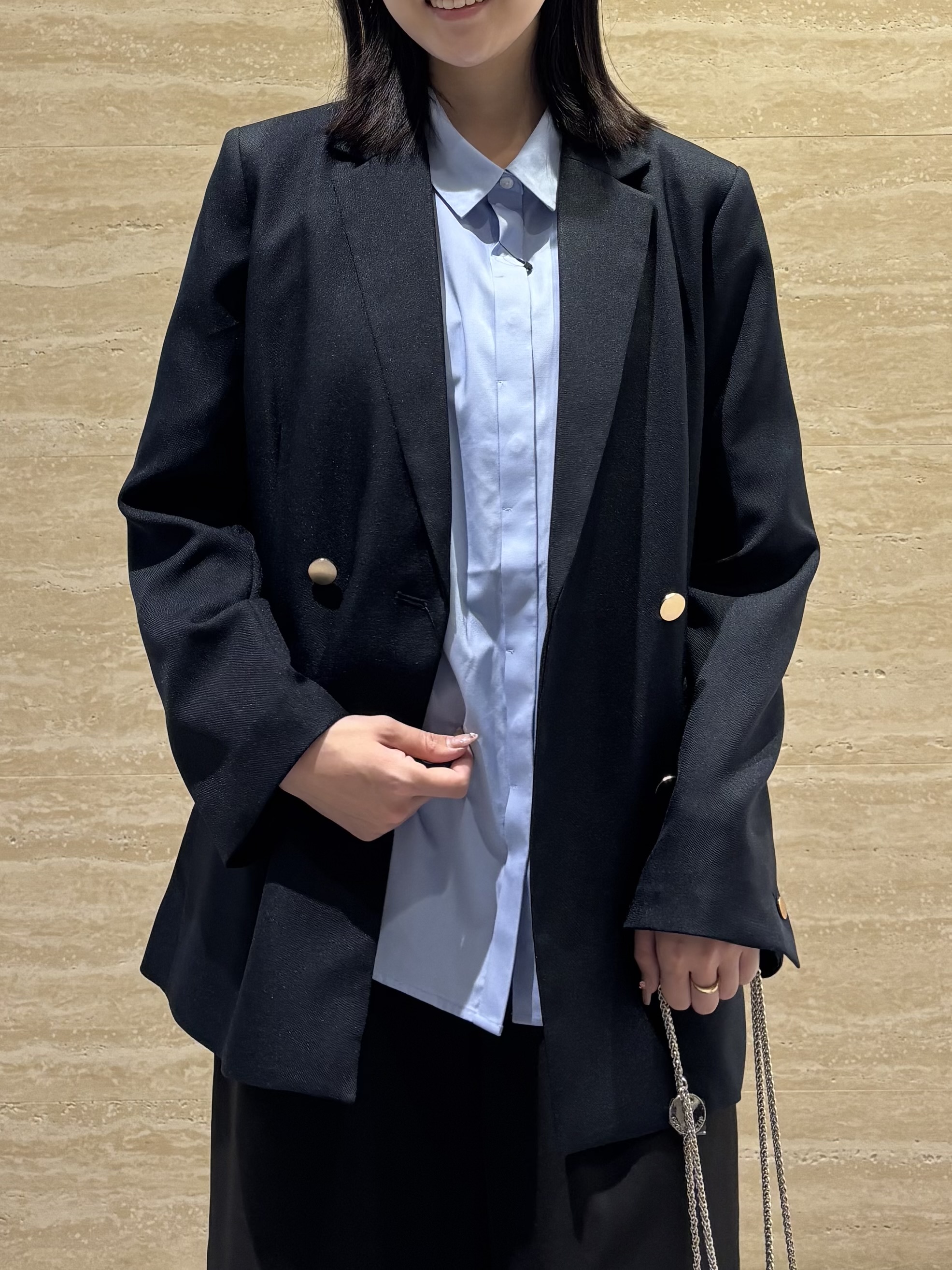 Ririkaさんの「OPAQUE.CLIP｜金ボタンダブルブレストテーラードジャケット／セットアップ対応【洗える】」を使ったコーディネート