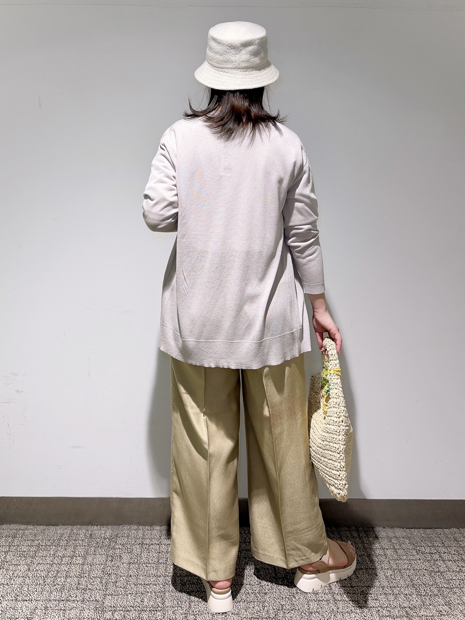 みーさんの「grove｜【接触冷感／UVカットetc】ベーシックロングカーディガン」を使ったコーディネート