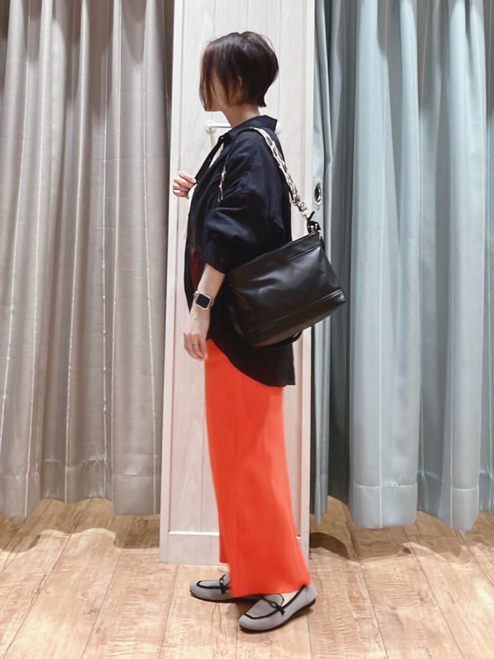 aaamiさんの「SHOO･LA･RUE｜【体型カバー】ふんわり質感 やわらかこなれシアーシャツ」を使ったコーディネート