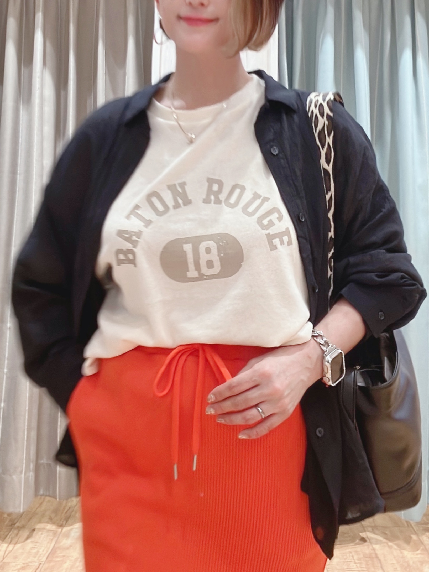 aaamiさんの「SHOO･LA･RUE｜【体型カバー】ふんわり質感 やわらかこなれシアーシャツ」を使ったコーディネート
