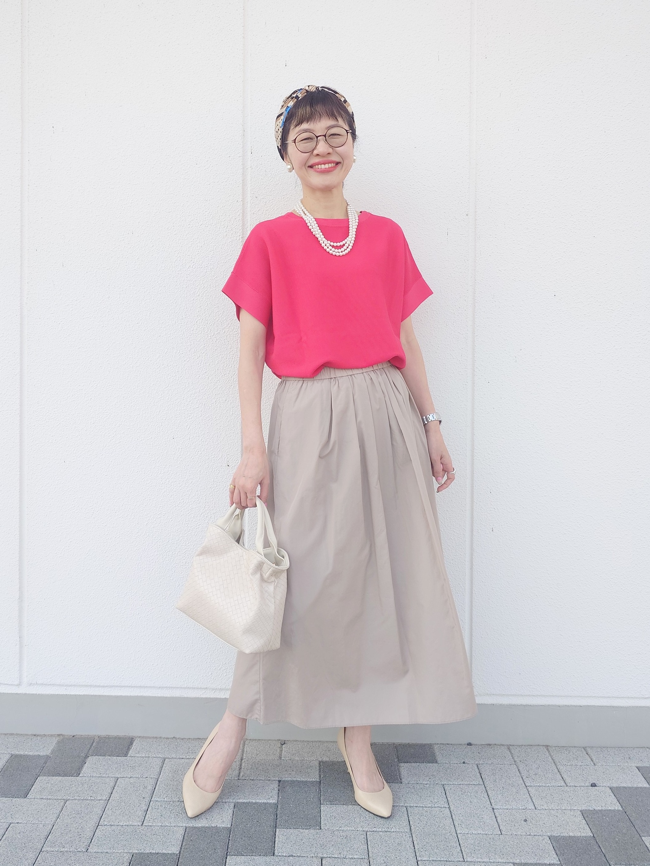 MUTSUKOさんの「UNTITLED｜【11色展開/体型カバー】前後2WAYフレンチスリーブニット」を使ったコーディネート