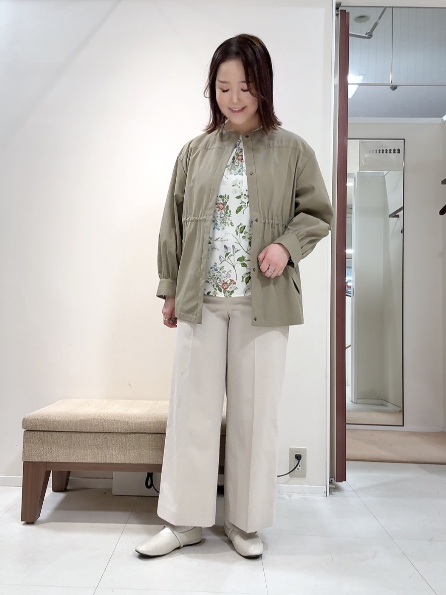 YUIさんの「UNTITLED｜【はっ水】ライトコットンミリタリーコート」を使ったコーディネート