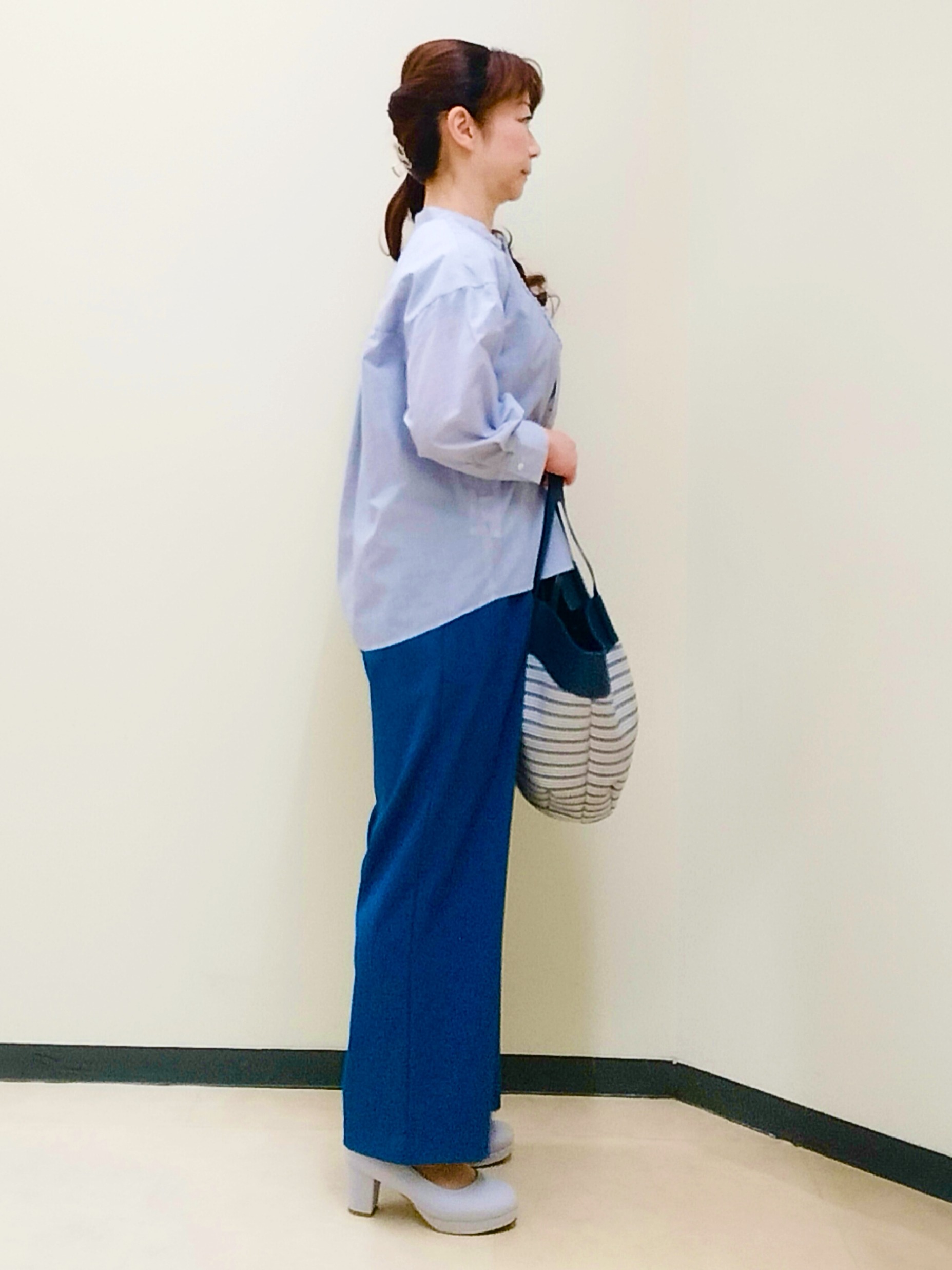 花さんの「Reflect｜【接触冷感】八分袖フロントフリルブラウス」を使ったコーディネート