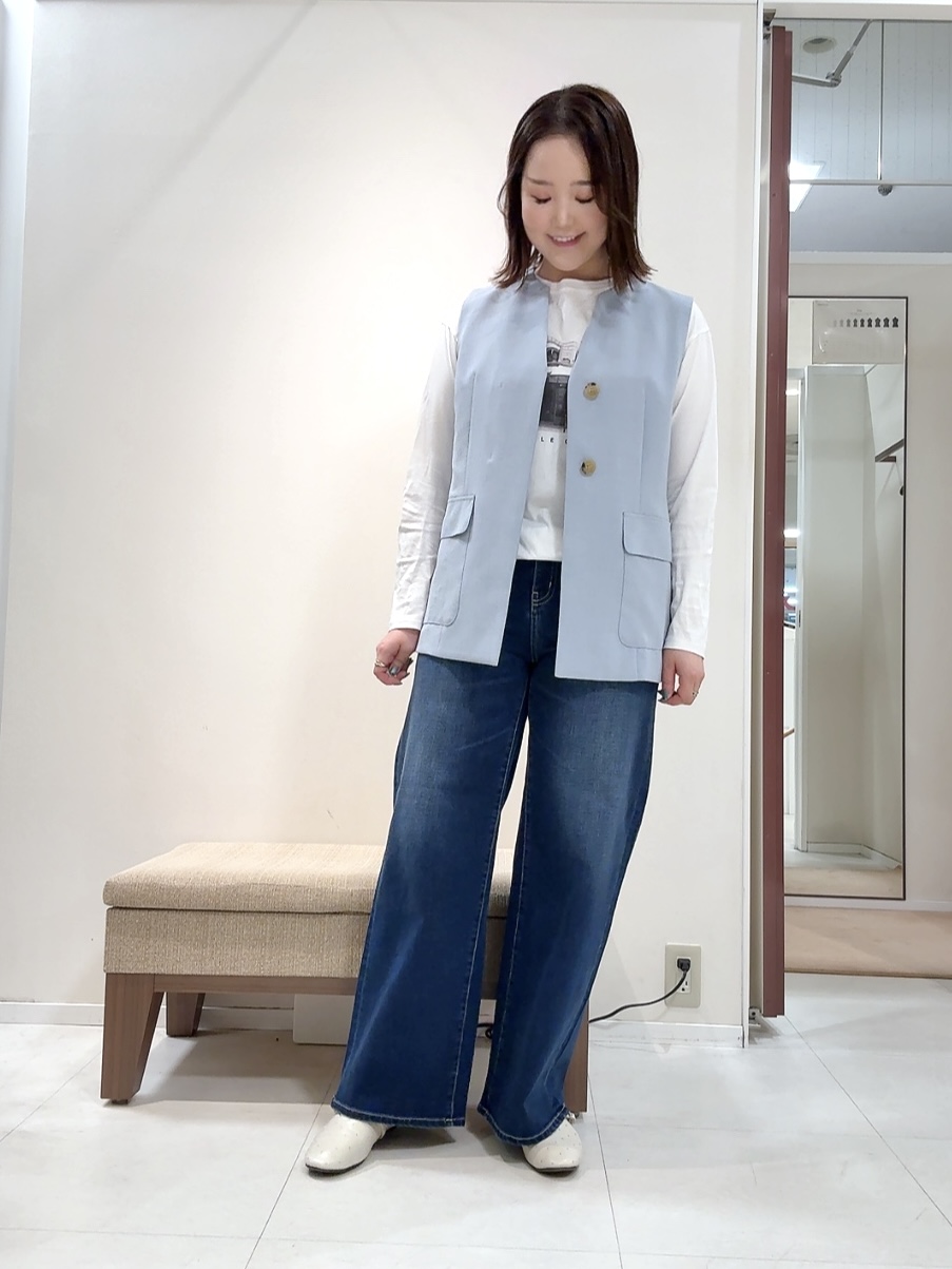 YUIさんの「UNTITLED｜【セットアップ可/UV/接触冷感】スラブキーネックジレ」を使ったコーディネート