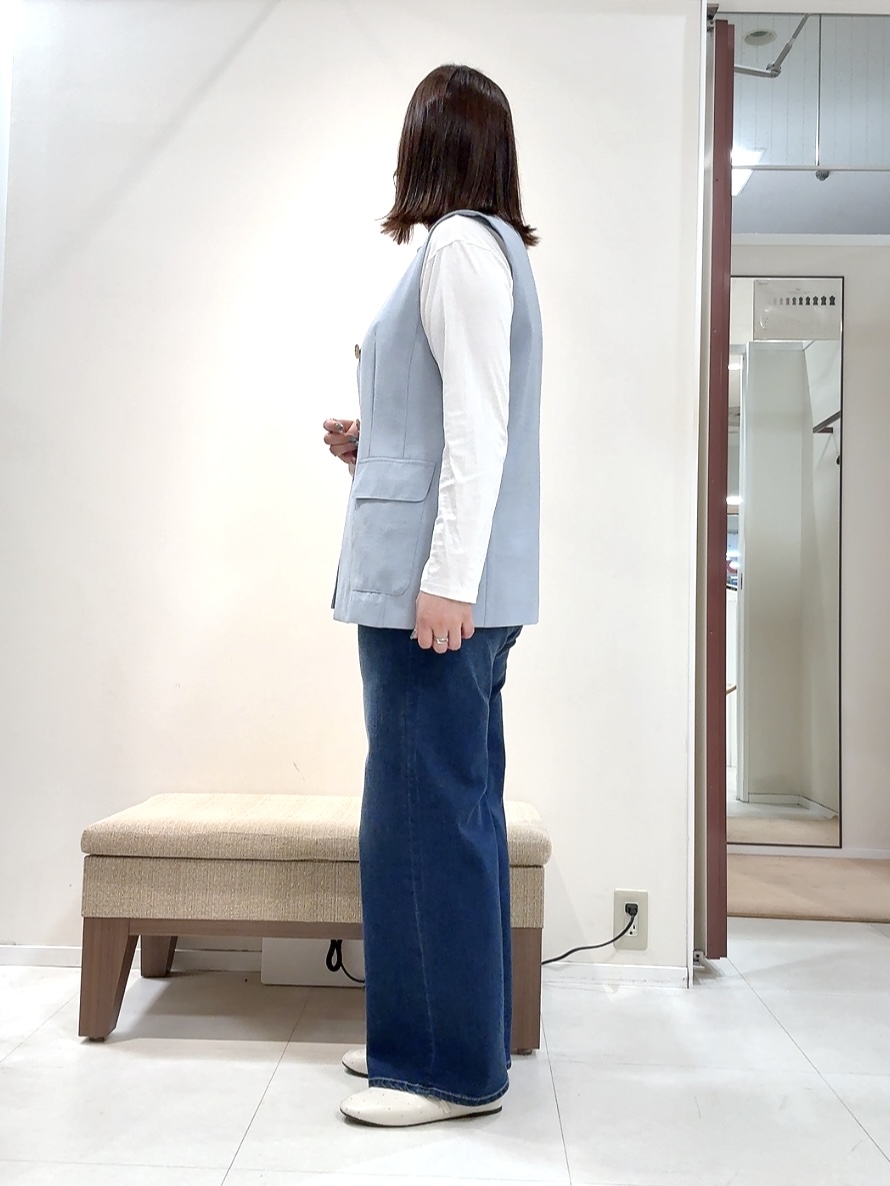 YUIさんの「UNTITLED｜【セットアップ可/UV/接触冷感】スラブキーネックジレ」を使ったコーディネート