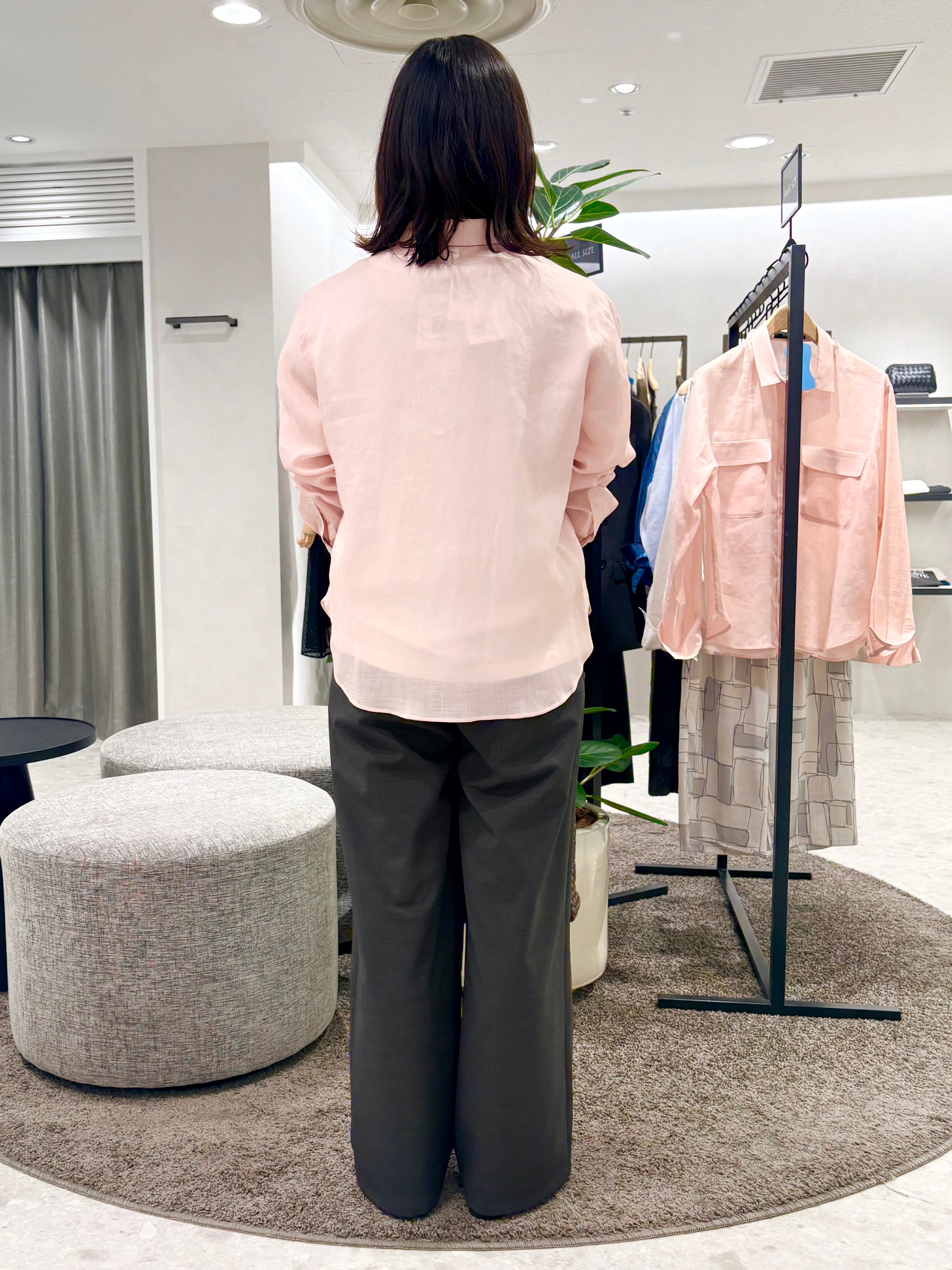 サオリさんの「UNTITLED｜【古畑星夏さん着用/接触冷感】ドライタッチシャツ」を使ったコーディネート