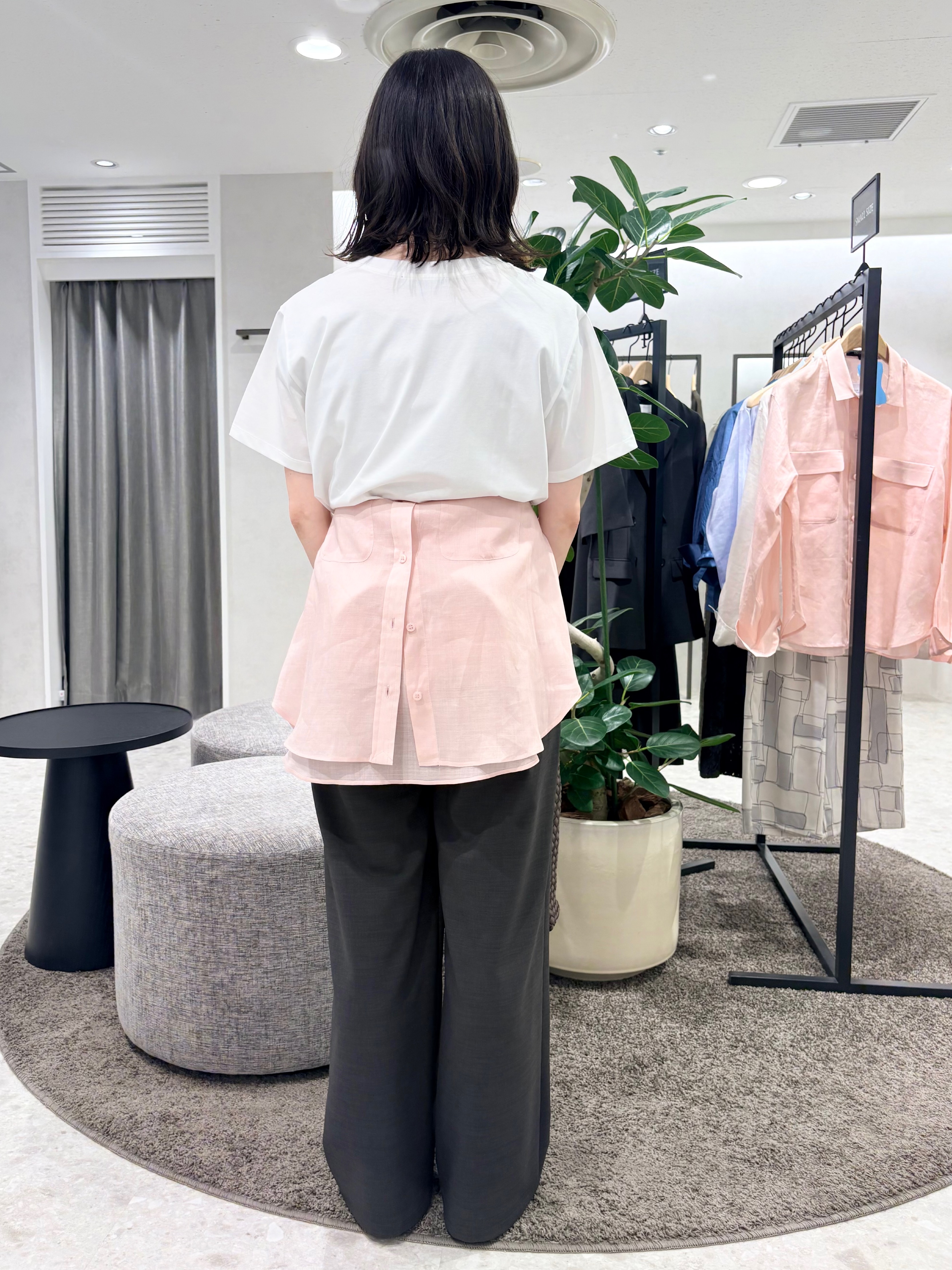 サオリさんの「UNTITLED｜【古畑星夏さん着用/接触冷感】ドライタッチシャツ」を使ったコーディネート
