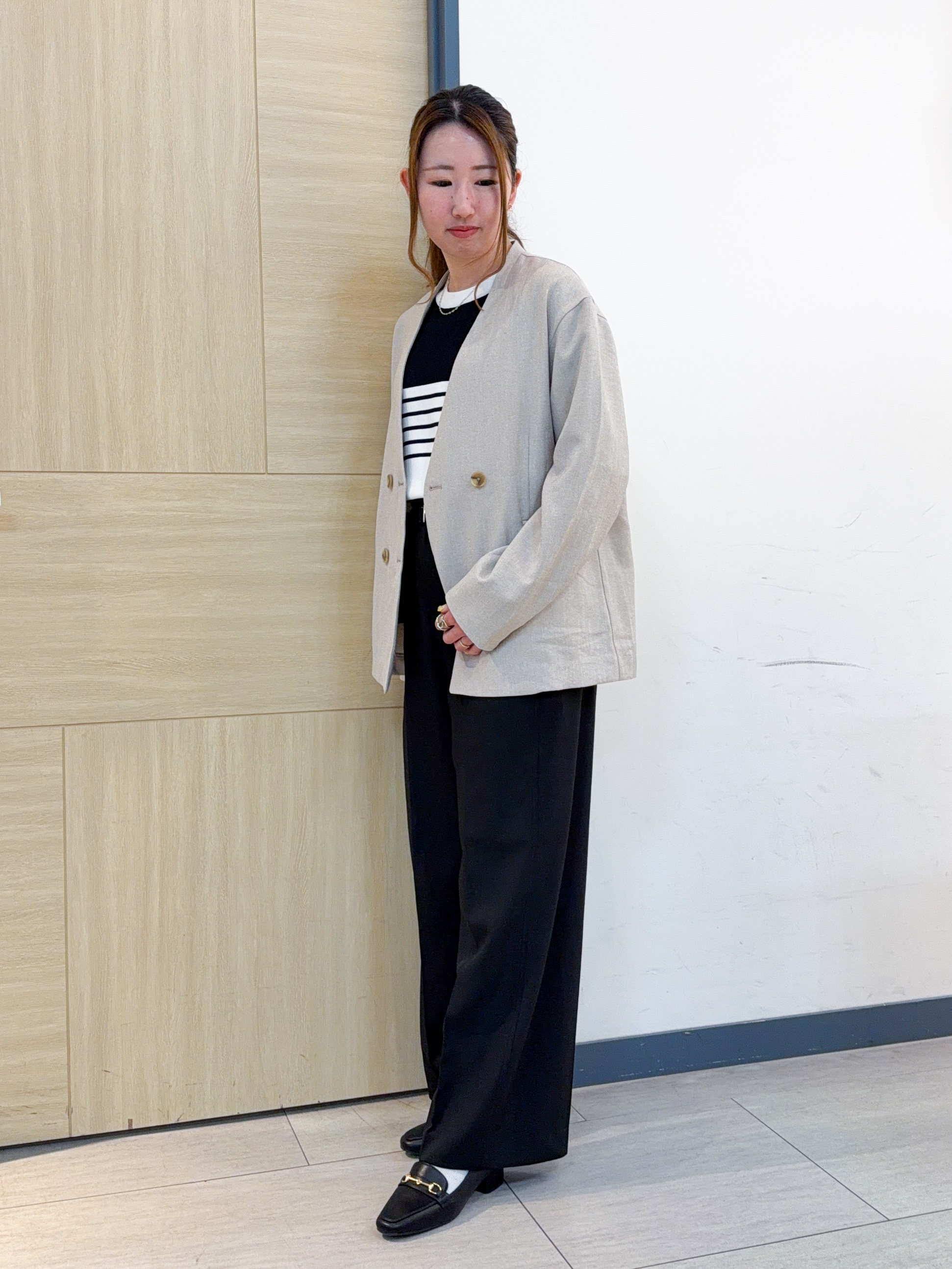 nanaさんの「grove｜【貴島明日香さん着用】リネンライクカラーレスジャケット」を使ったコーディネート